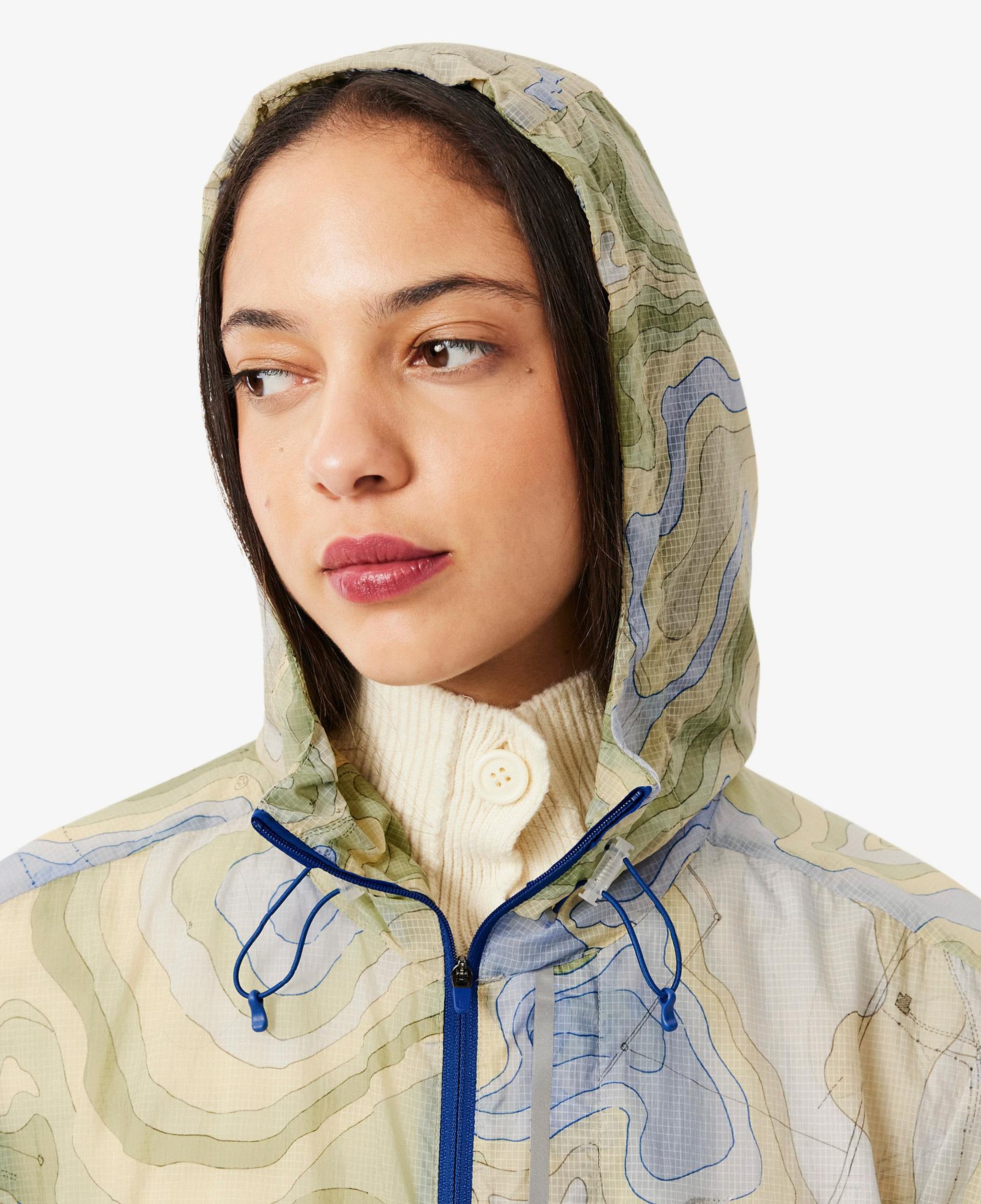 Lacoste Kadın Oversize Fit Kapüşonlu Renkli Mont