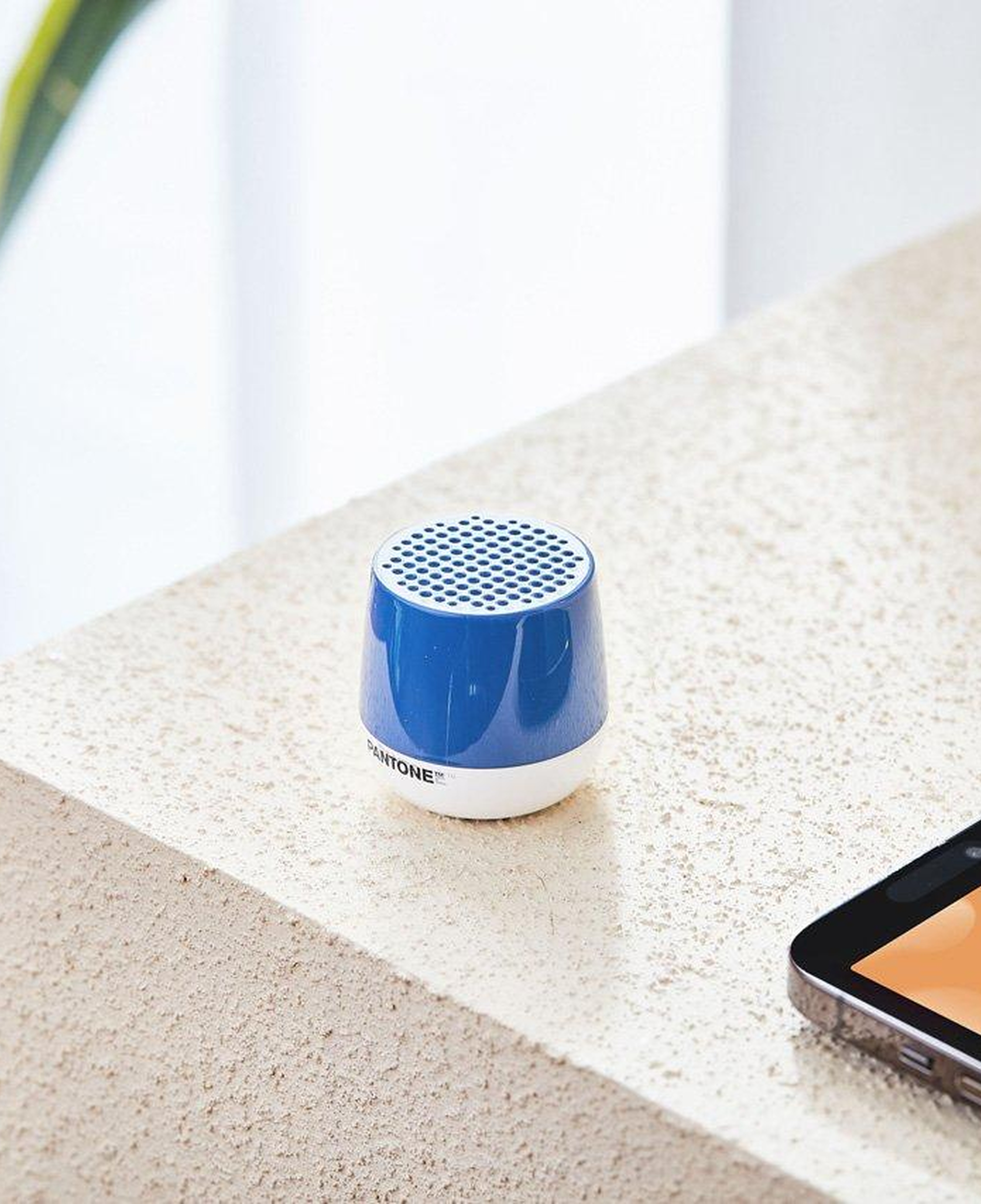 Lexon x Pantone Mino + Bluetooth Hoparlör Mavi