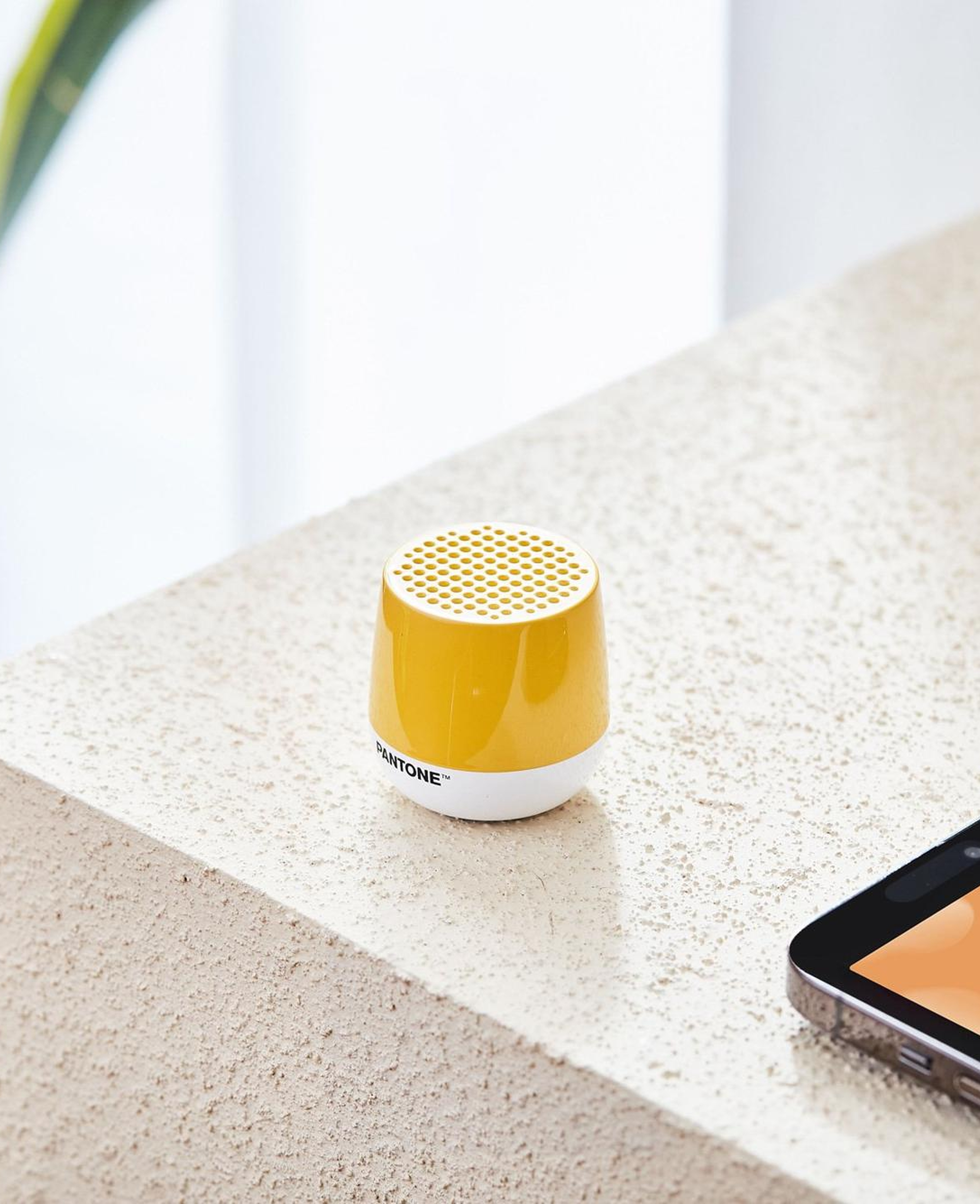Lexon x Pantone Mino + Bluetooth Hoparlör Sarı