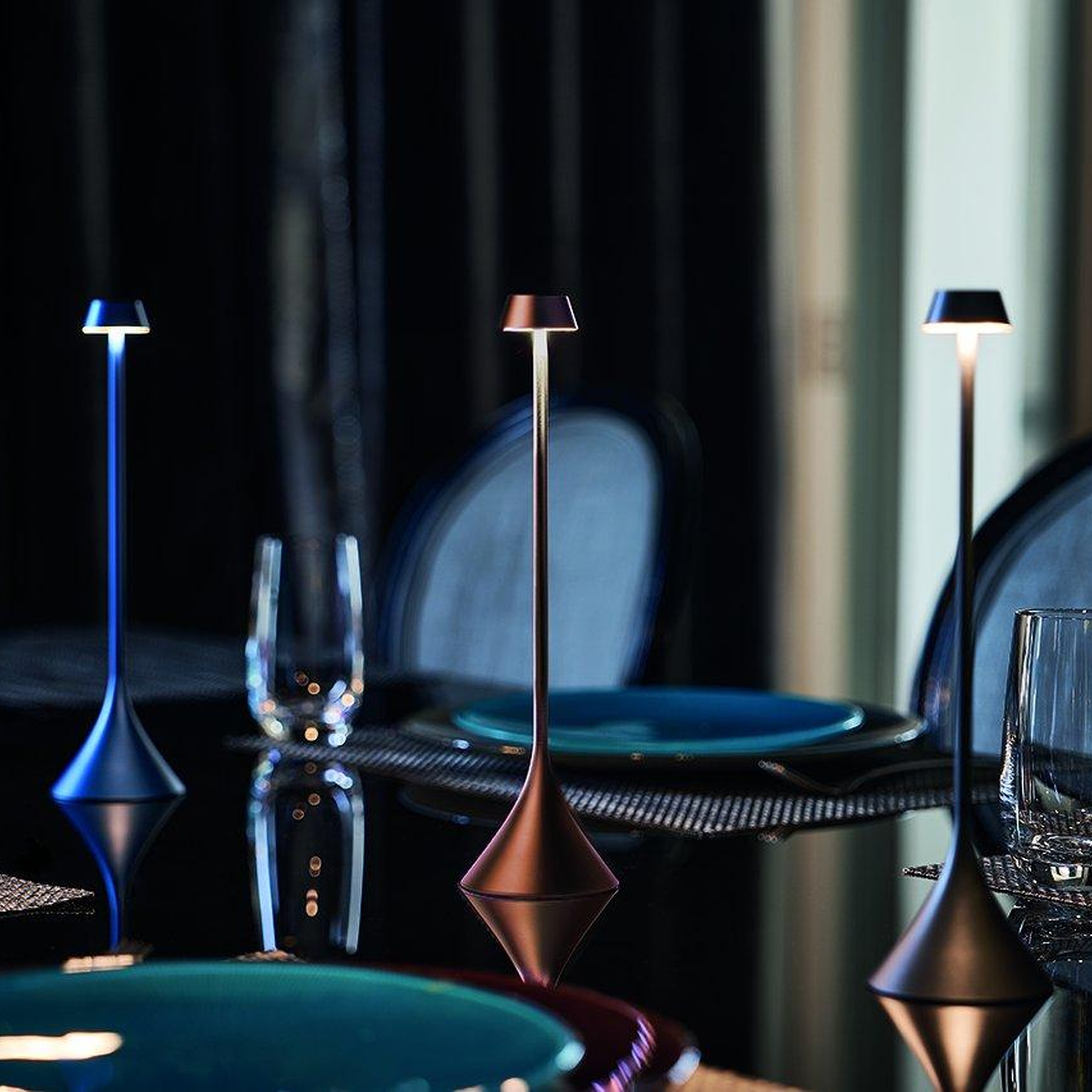 Lexon Steli Shade Led Masa Lambası Bronz