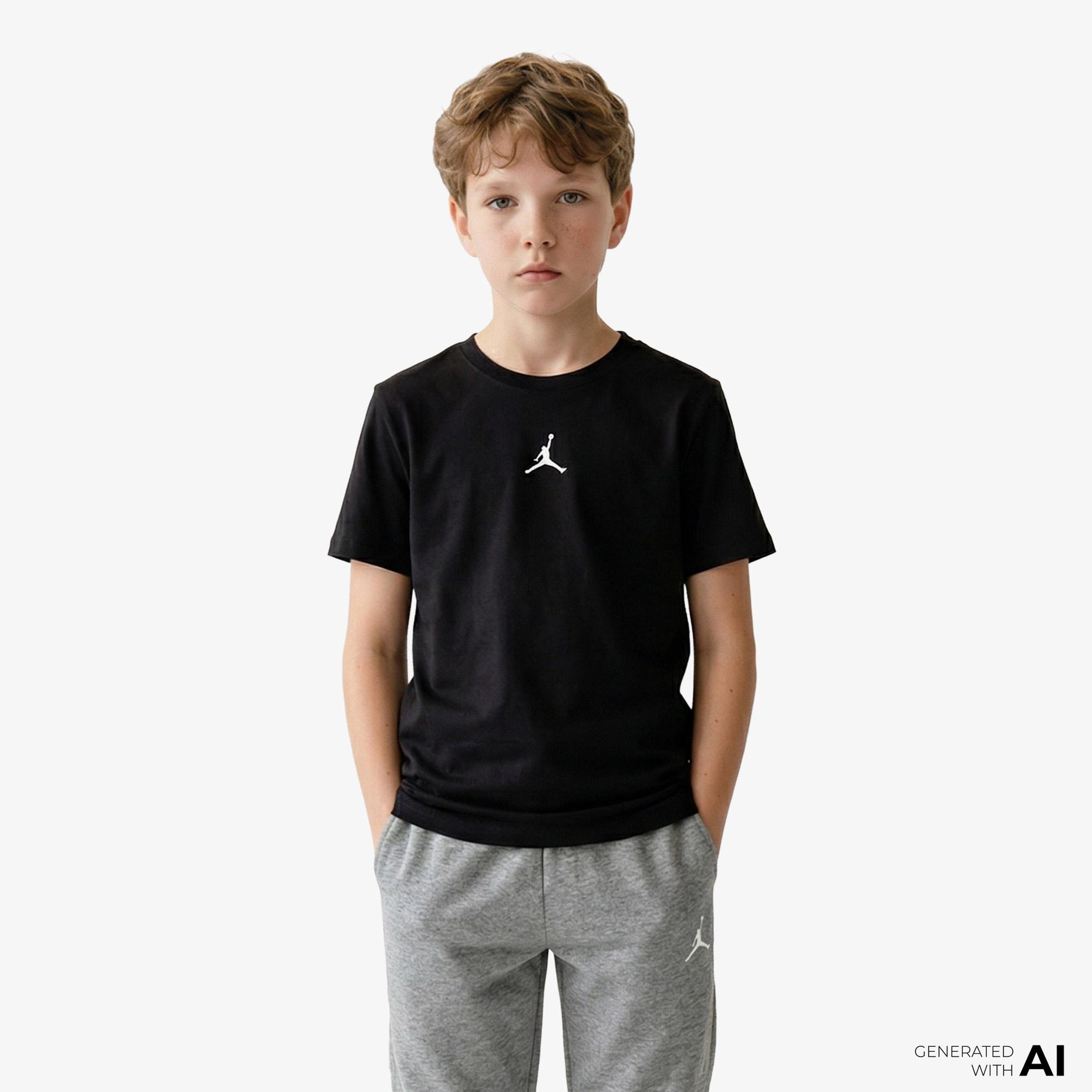 Jordan Sport Core Çocuk Siyah T-Shirt