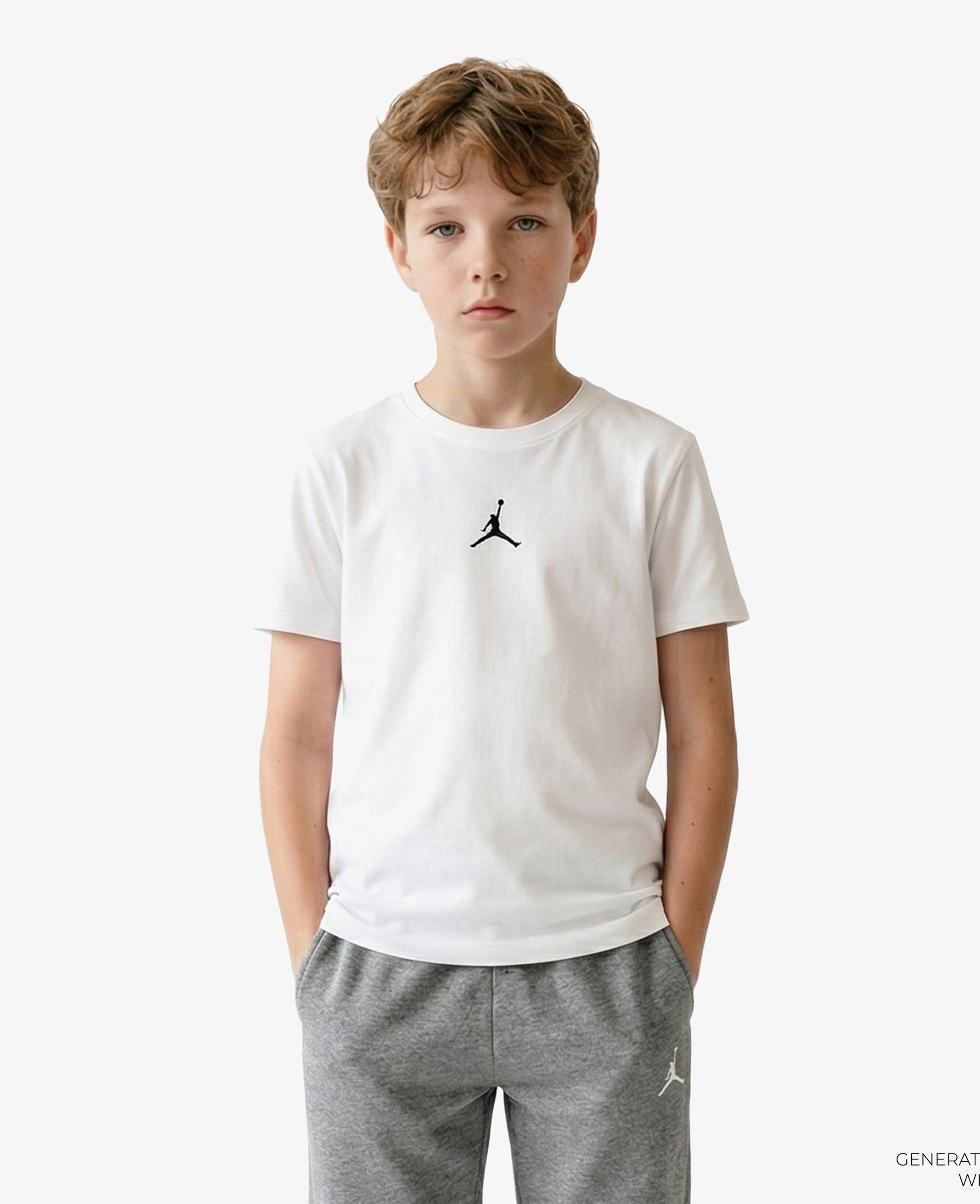 Jordan Sport Core Çocuk Beyaz T-Shirt