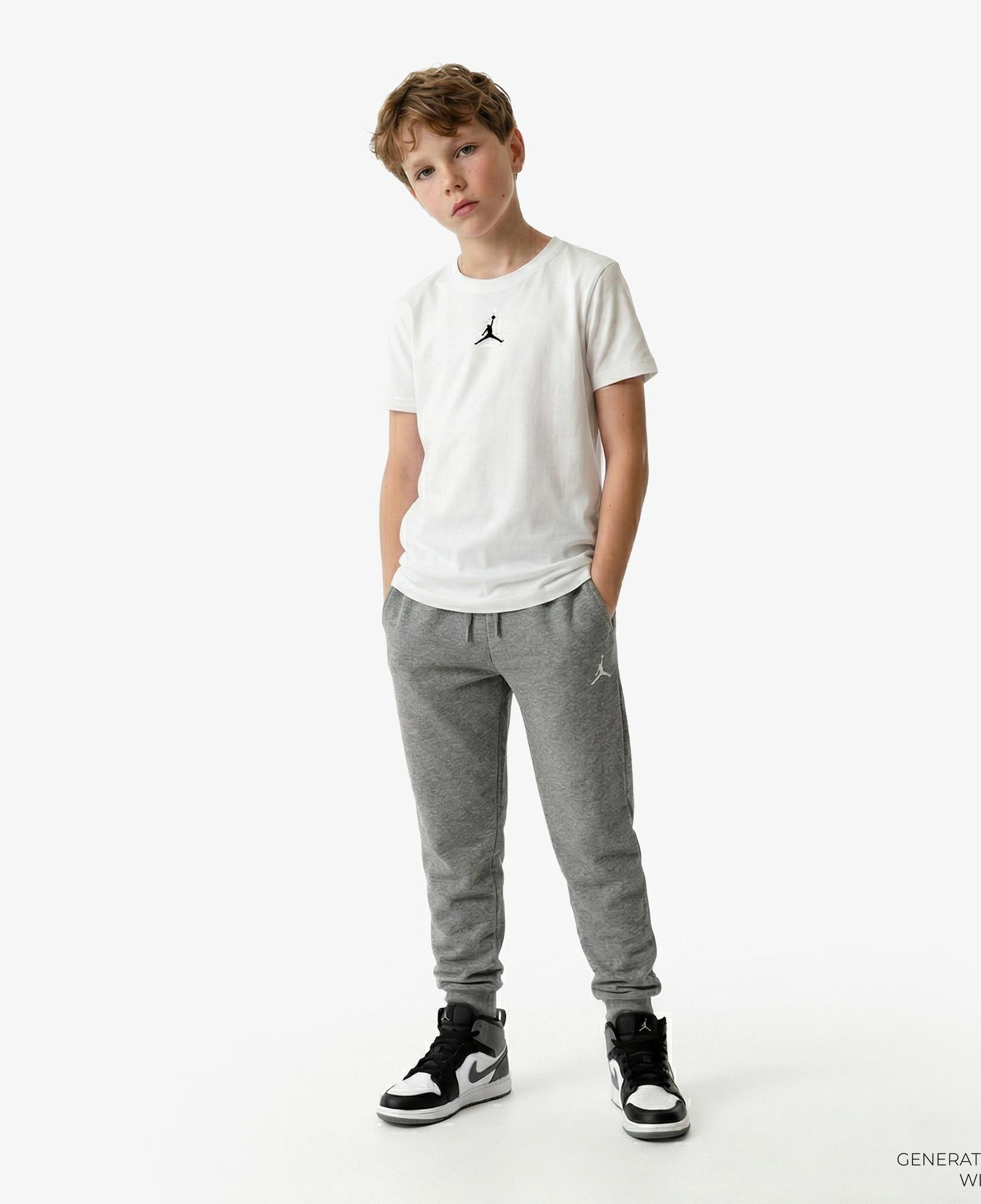 Jordan Sport Core Çocuk Beyaz T-Shirt