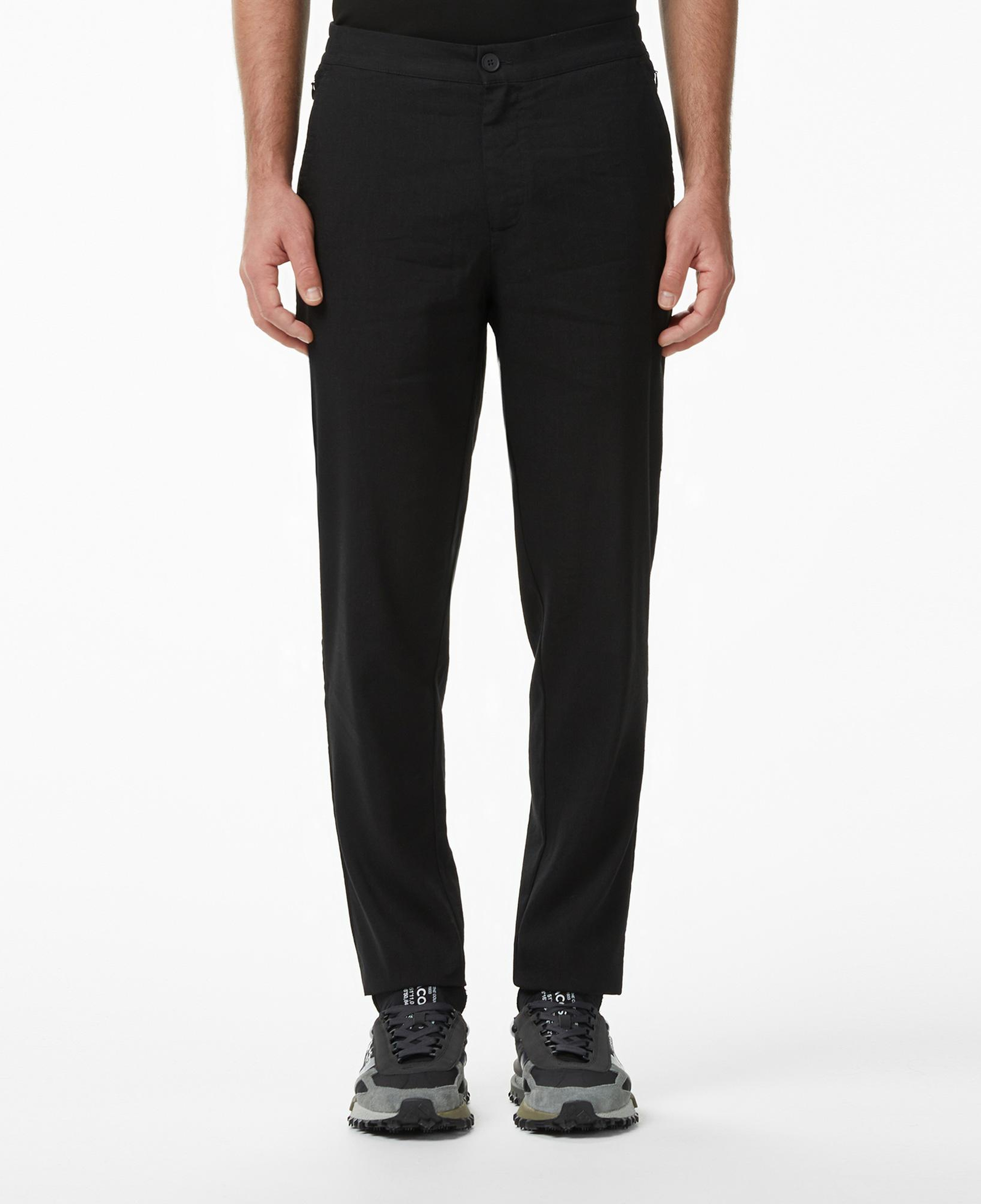 Erkek Tapered Fit Siyah Chino Pantolon