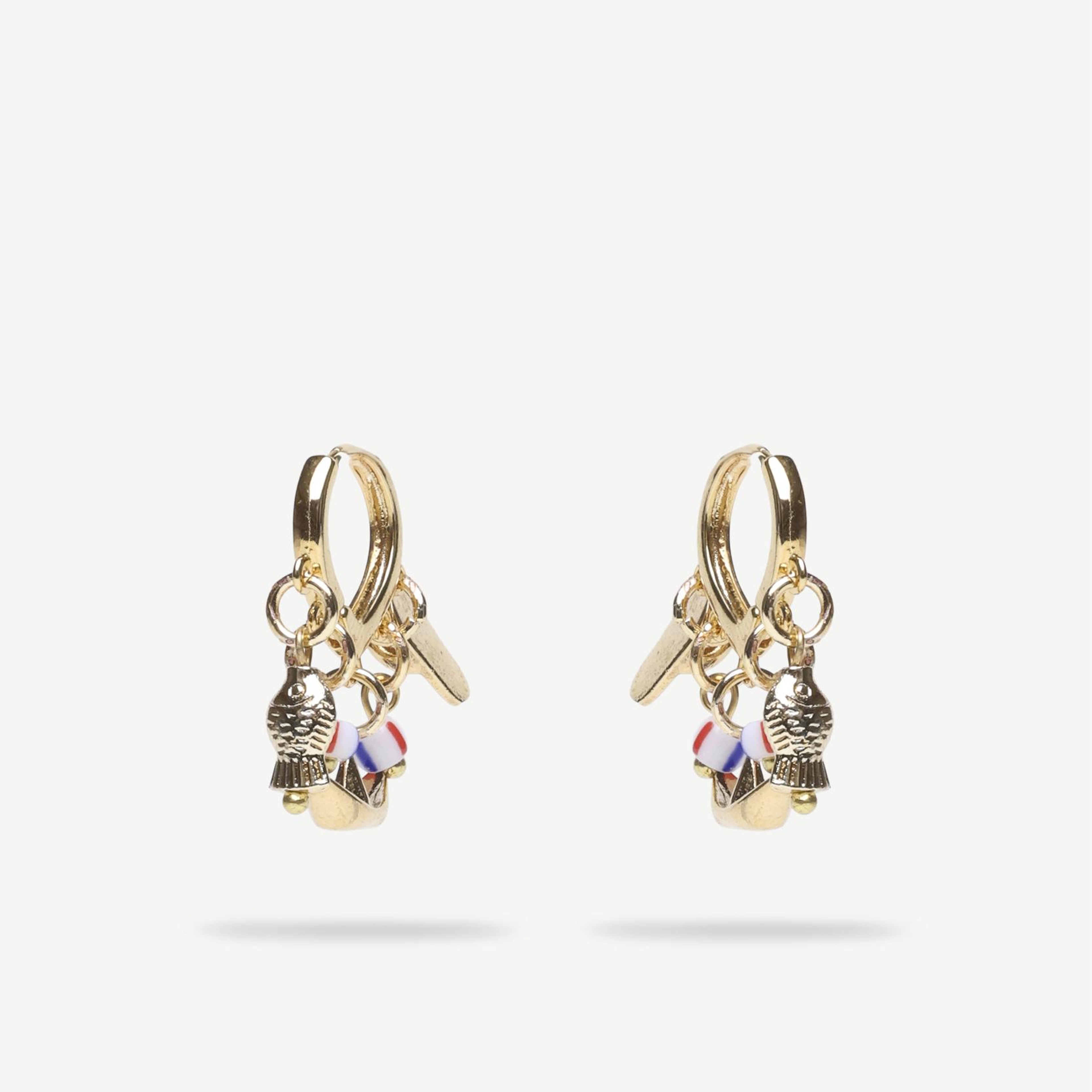 YARGICI Charm Detaylı Halka Küpe