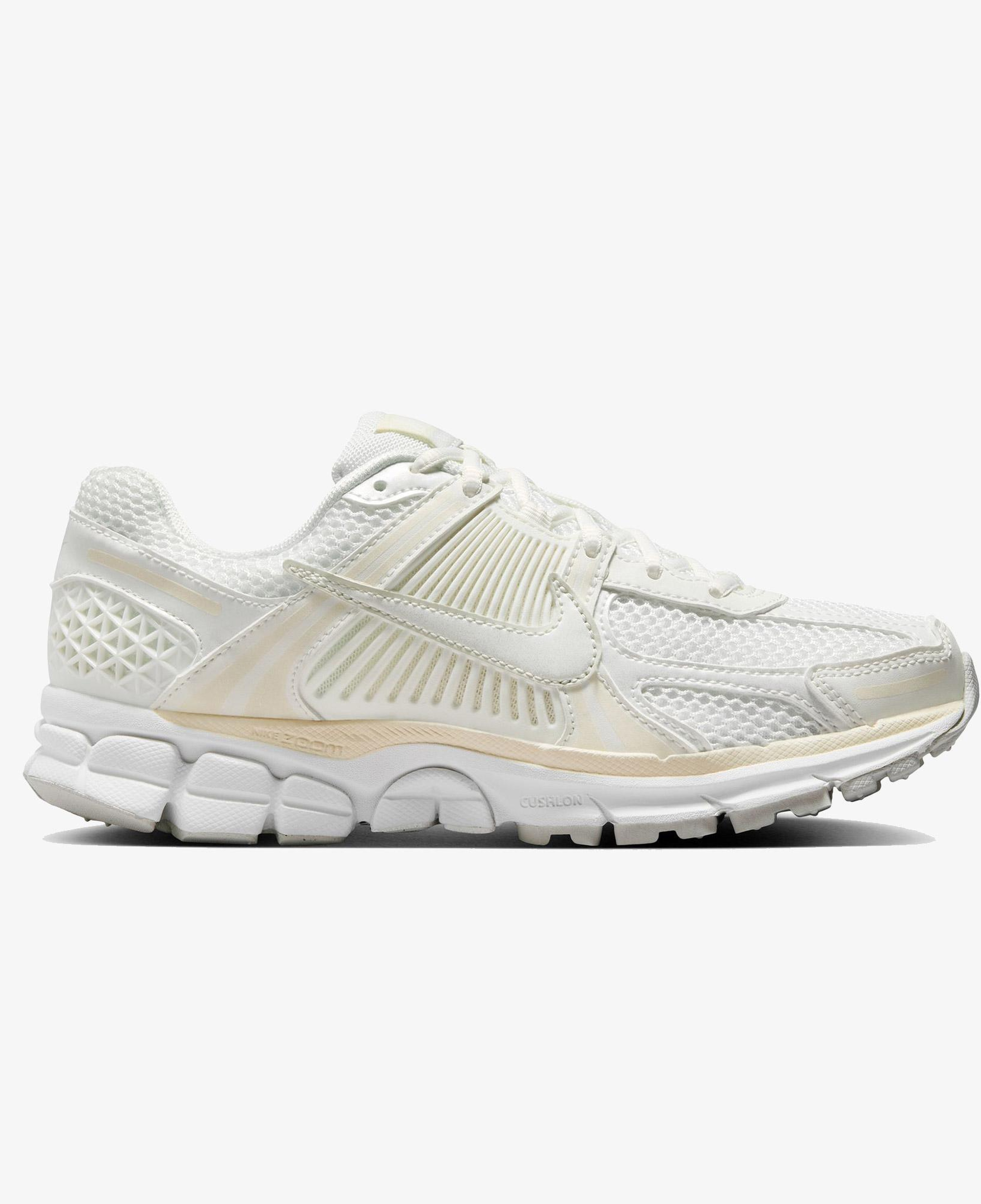 Nike Zoom Vomero 5 Kadın Beyaz Spor Ayakkabı