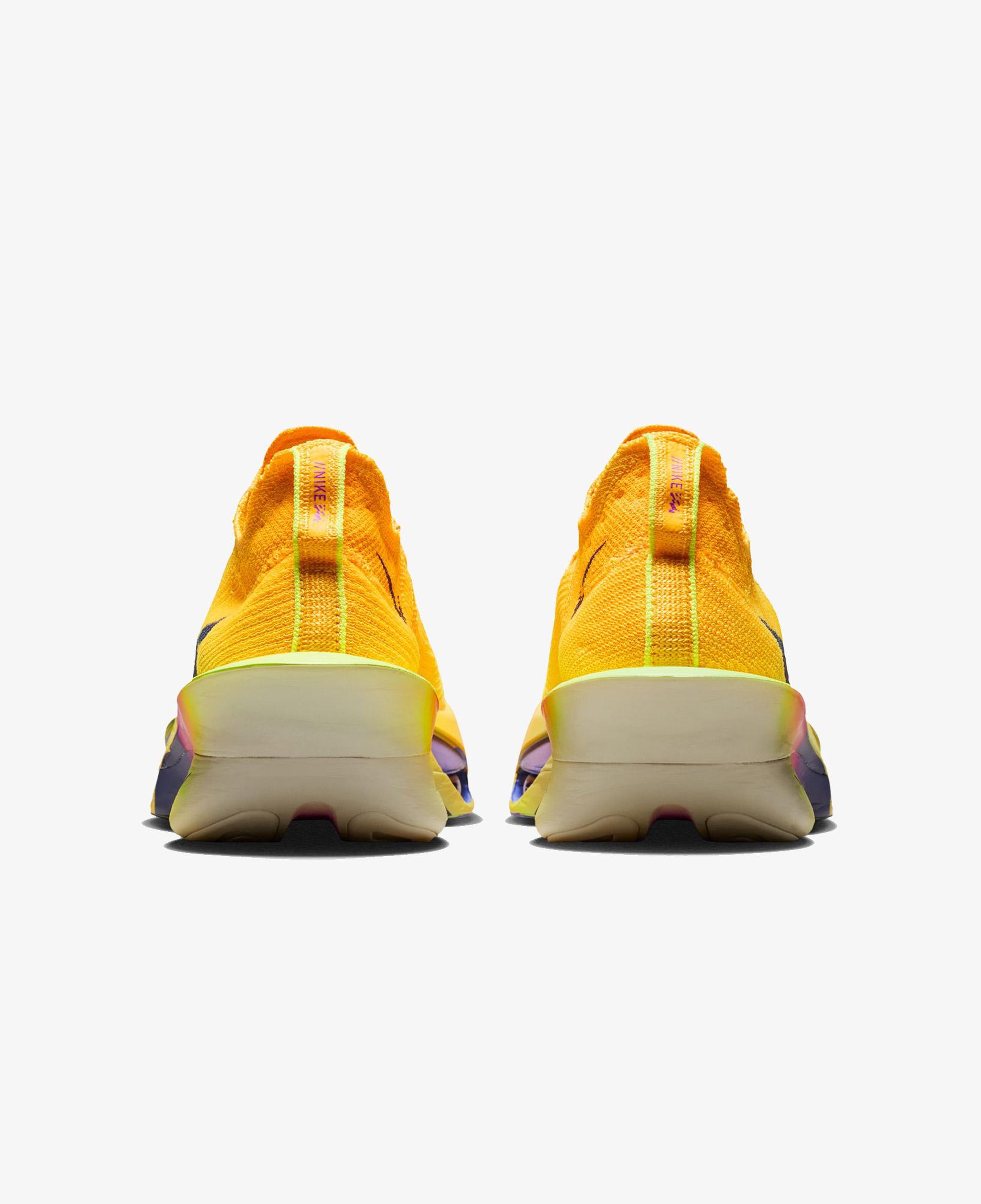 Nike Alphafly 3 Erkek Turuncu Koşu Ayakkabısı