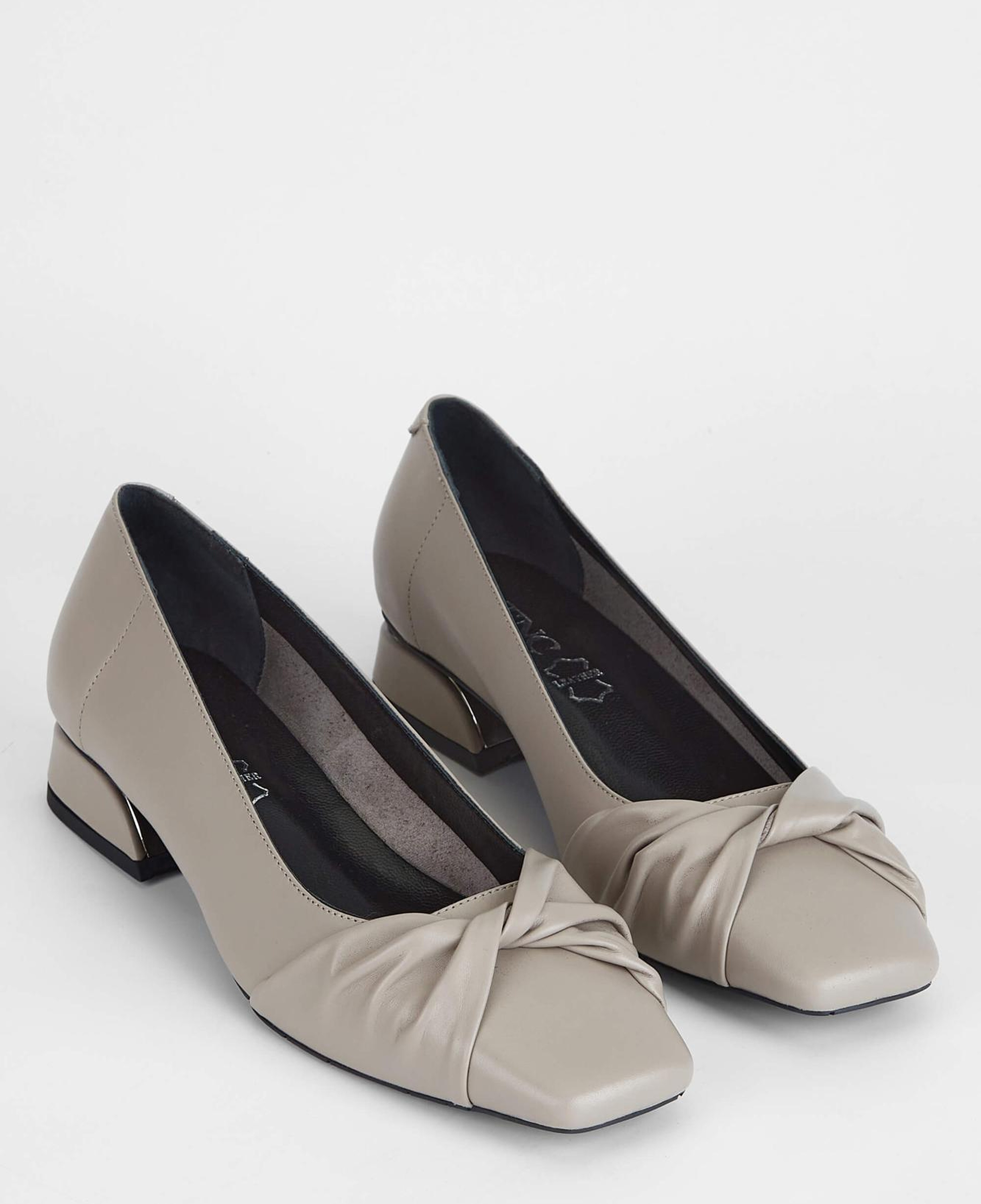 Tamer Tanca Kadın Hakiki Deri Vizon Topuklu Ayakkabı