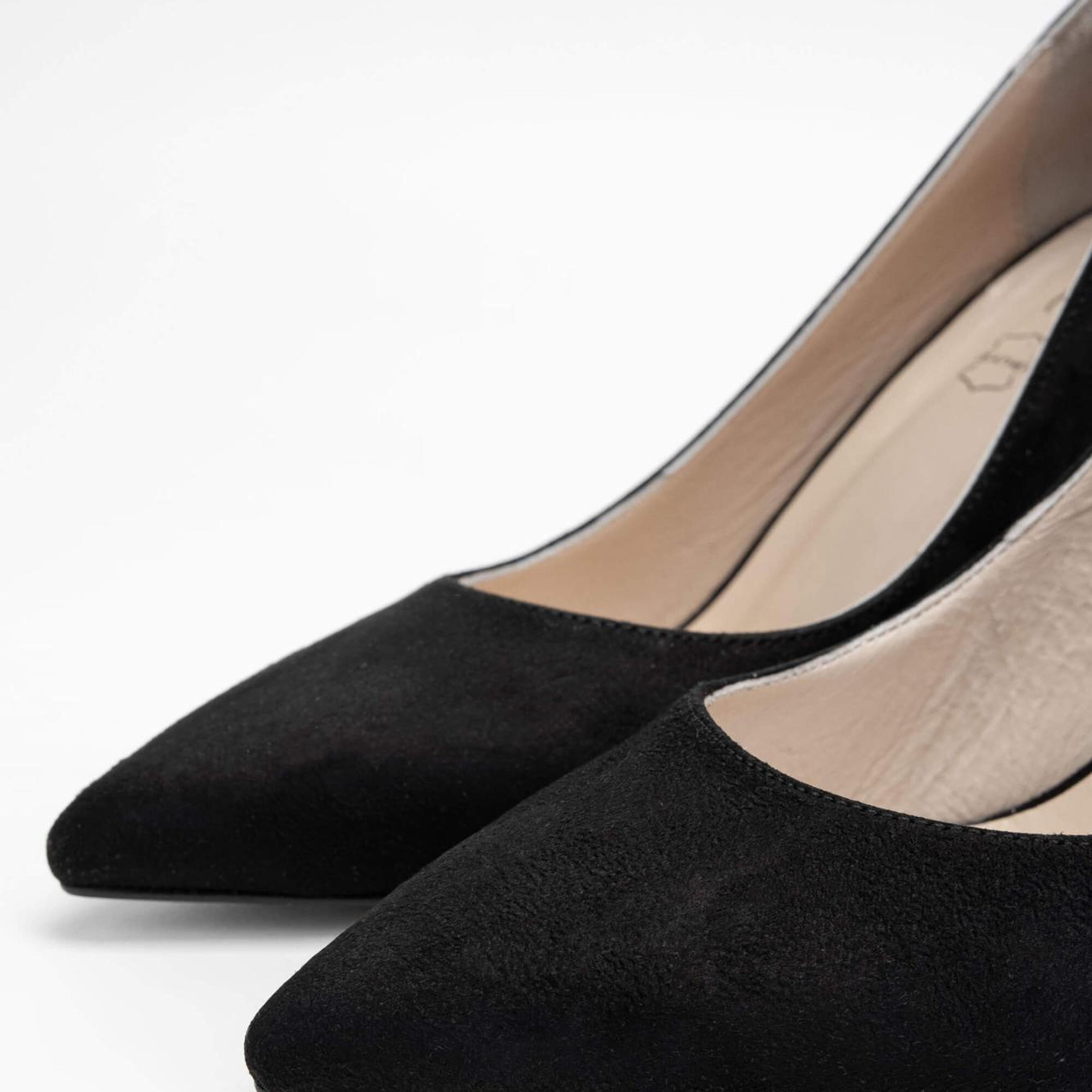 Tamer Tanca Kadın Vegan Siyah Süet Stiletto Ayakkabı