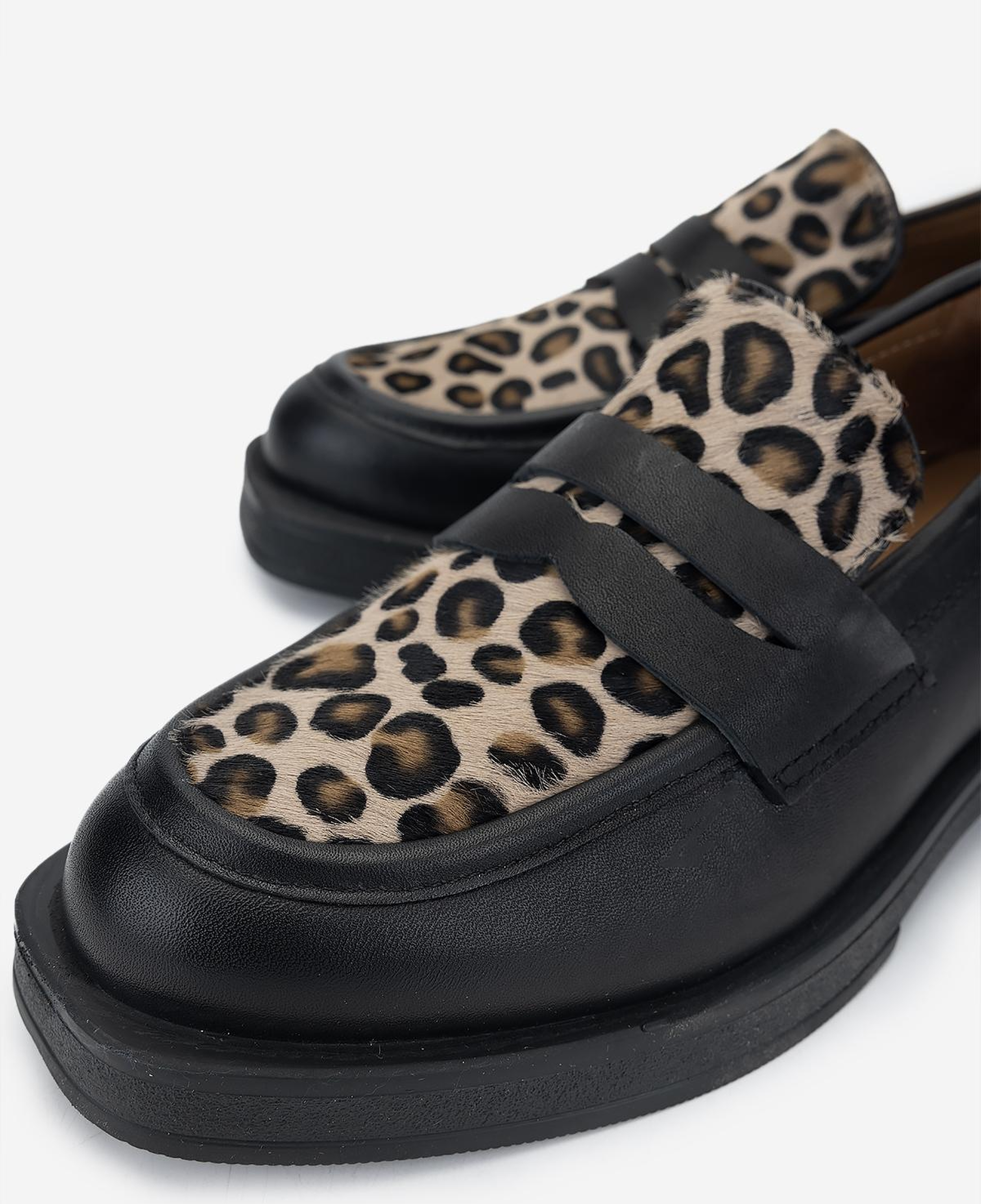 Valmenti Kadın Deri & Tekstil Siyah Loafer Ayakkabı