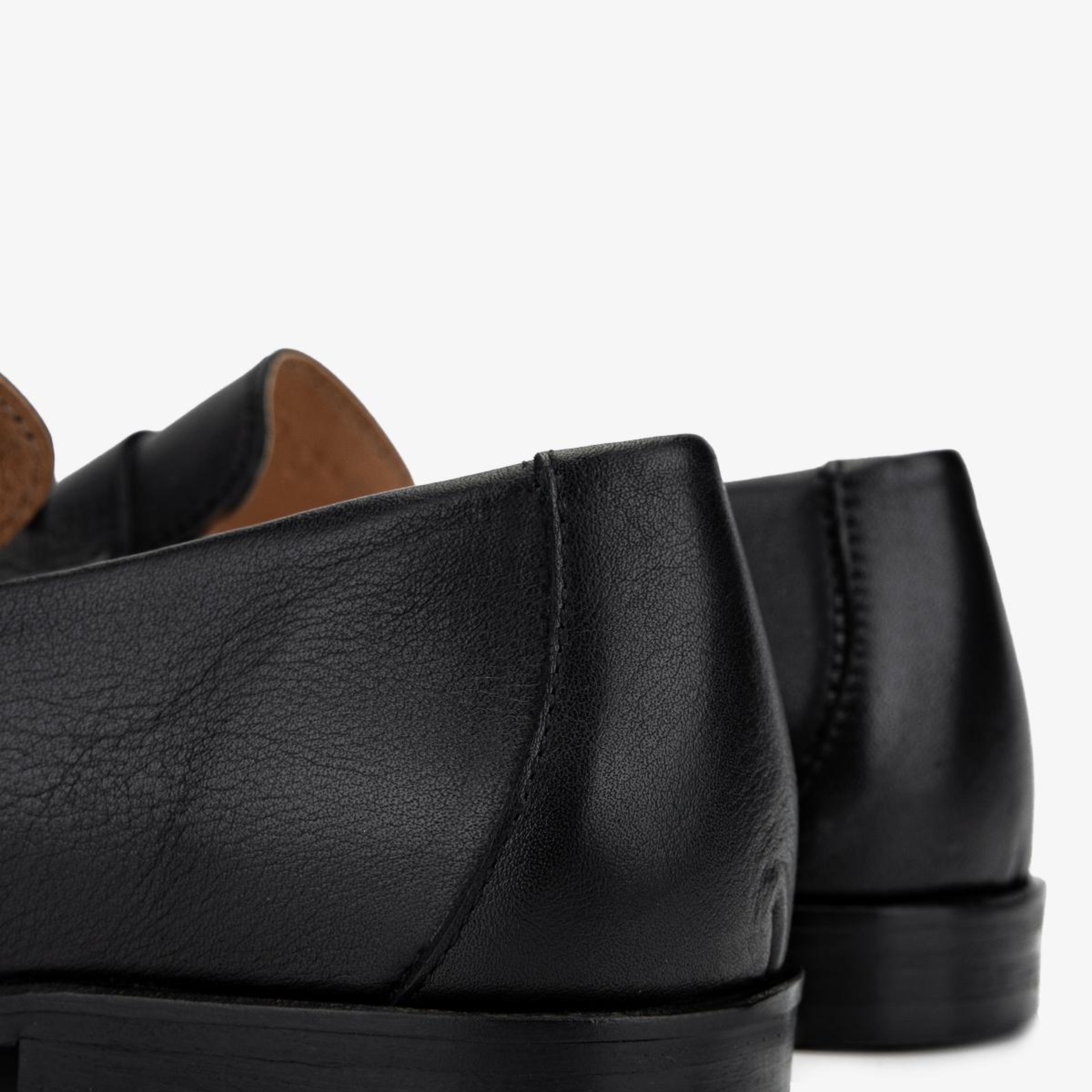 Valmenti Kadın Hakiki Deri Siyah Loafer Ayakkabı