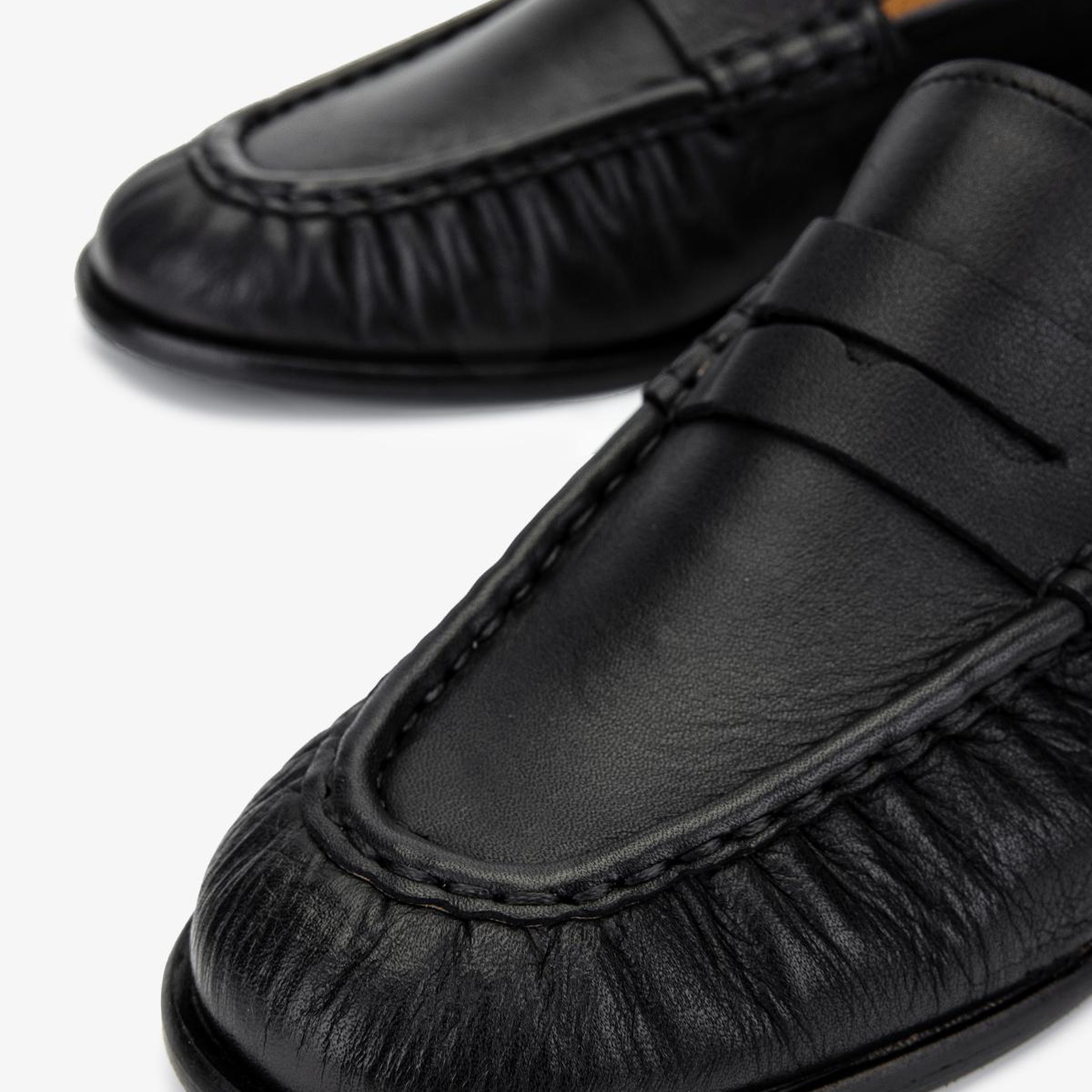 Valmenti Kadın Hakiki Deri Siyah Loafer Ayakkabı