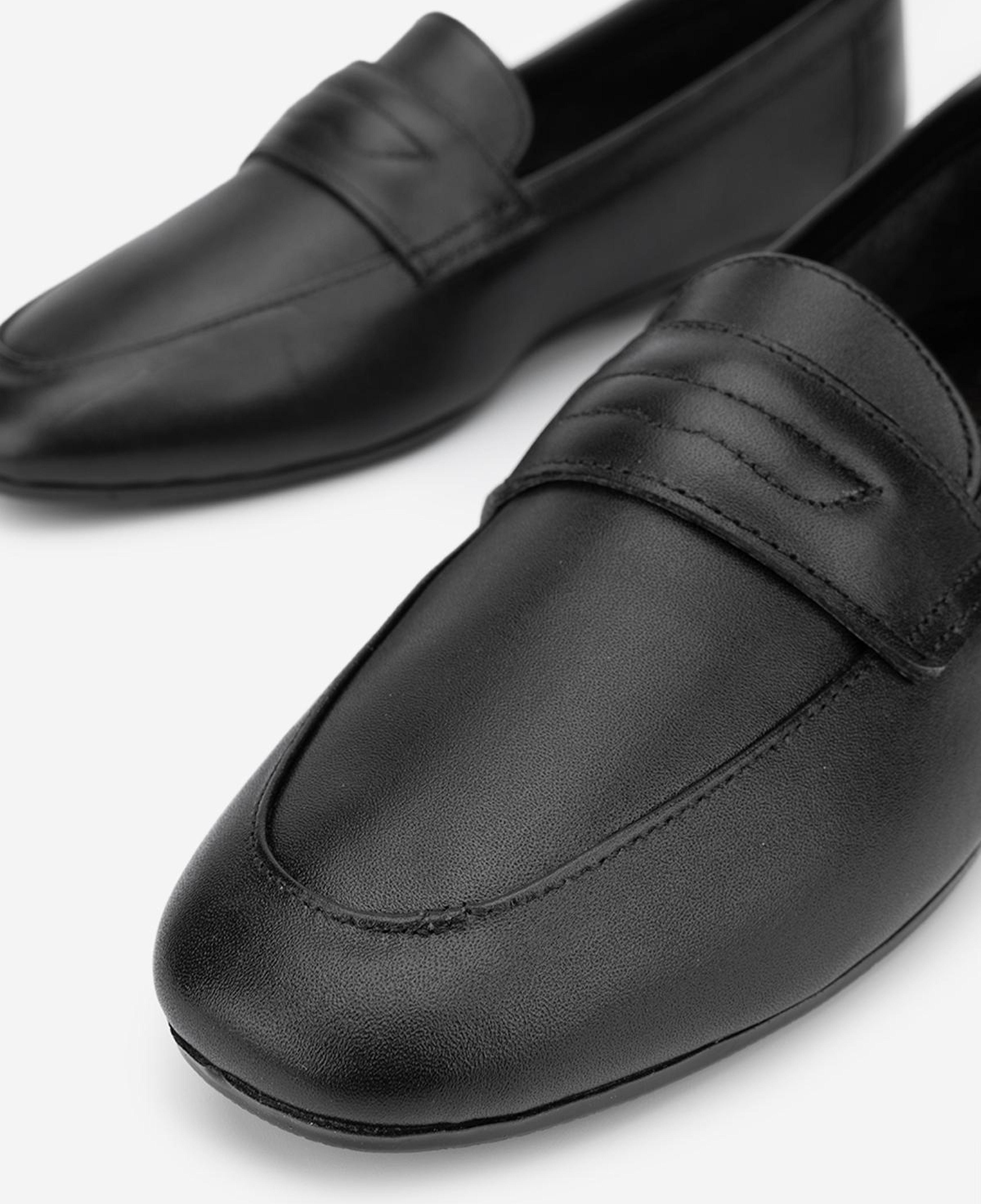 Valmenti Kadın Hakiki Deri Siyah Loafer Ayakkabı