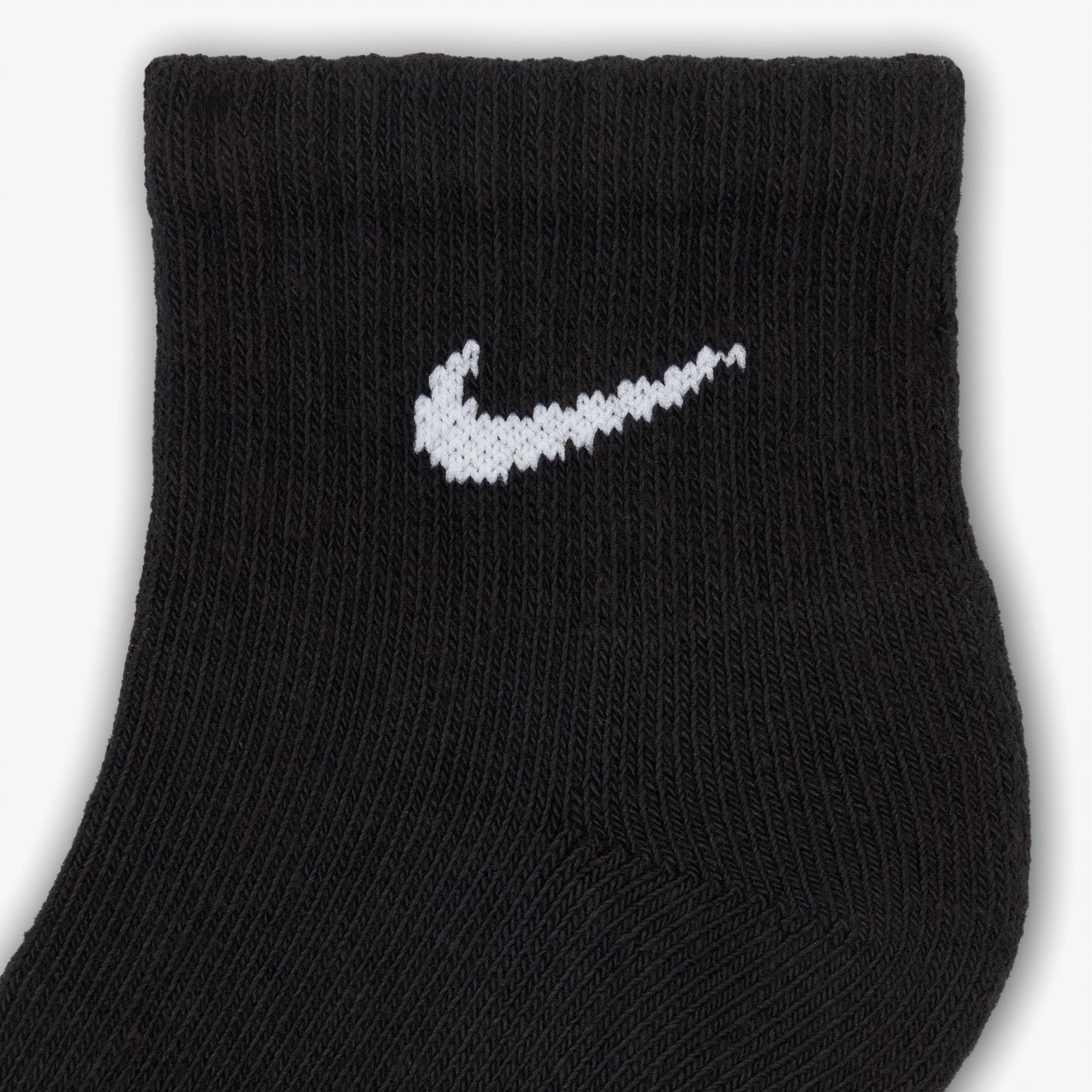 Nike Everyday 6'lı Çocuk Siyah Çorap