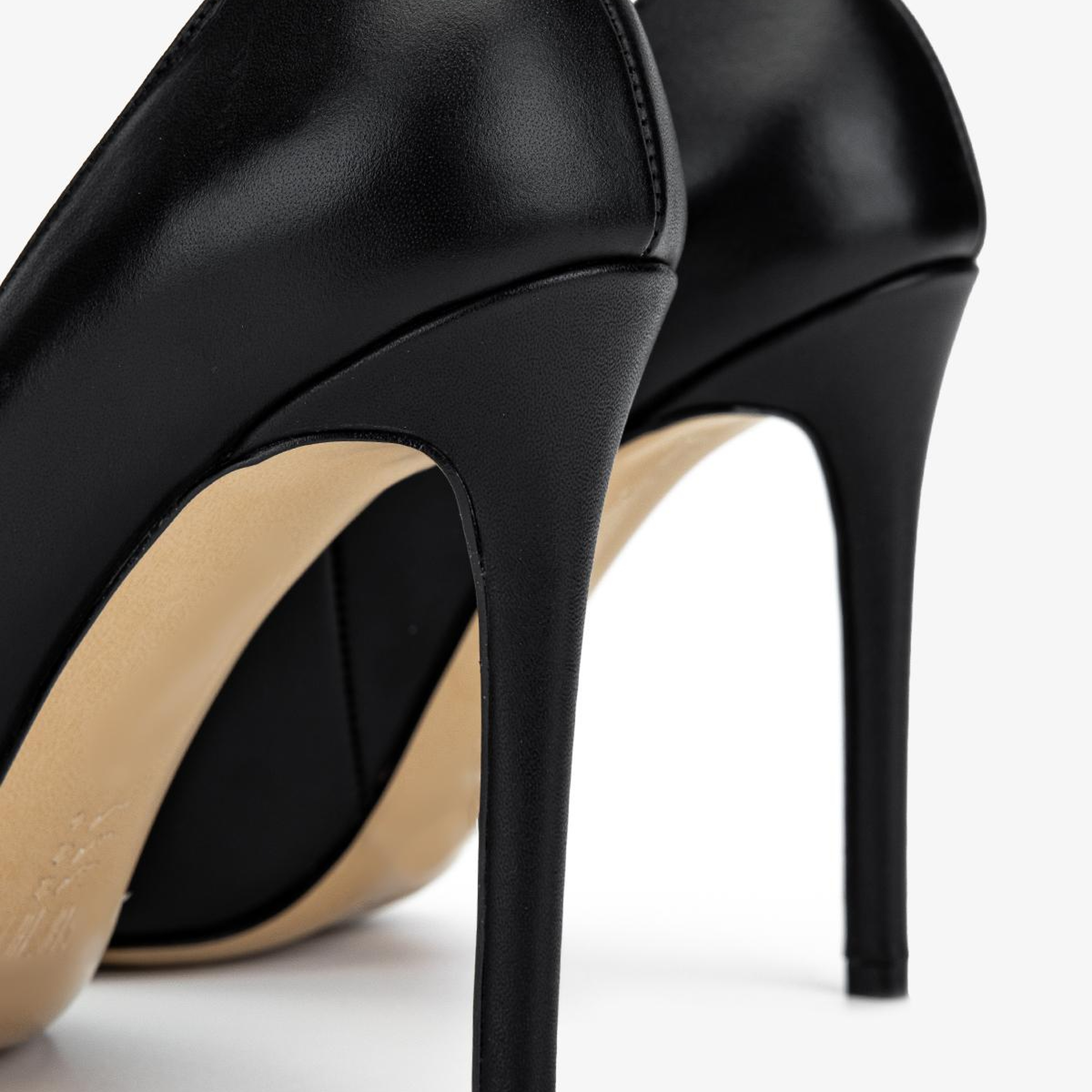 Valmenti Kadın Hakiki Deri Siyah Stiletto Ayakkabı