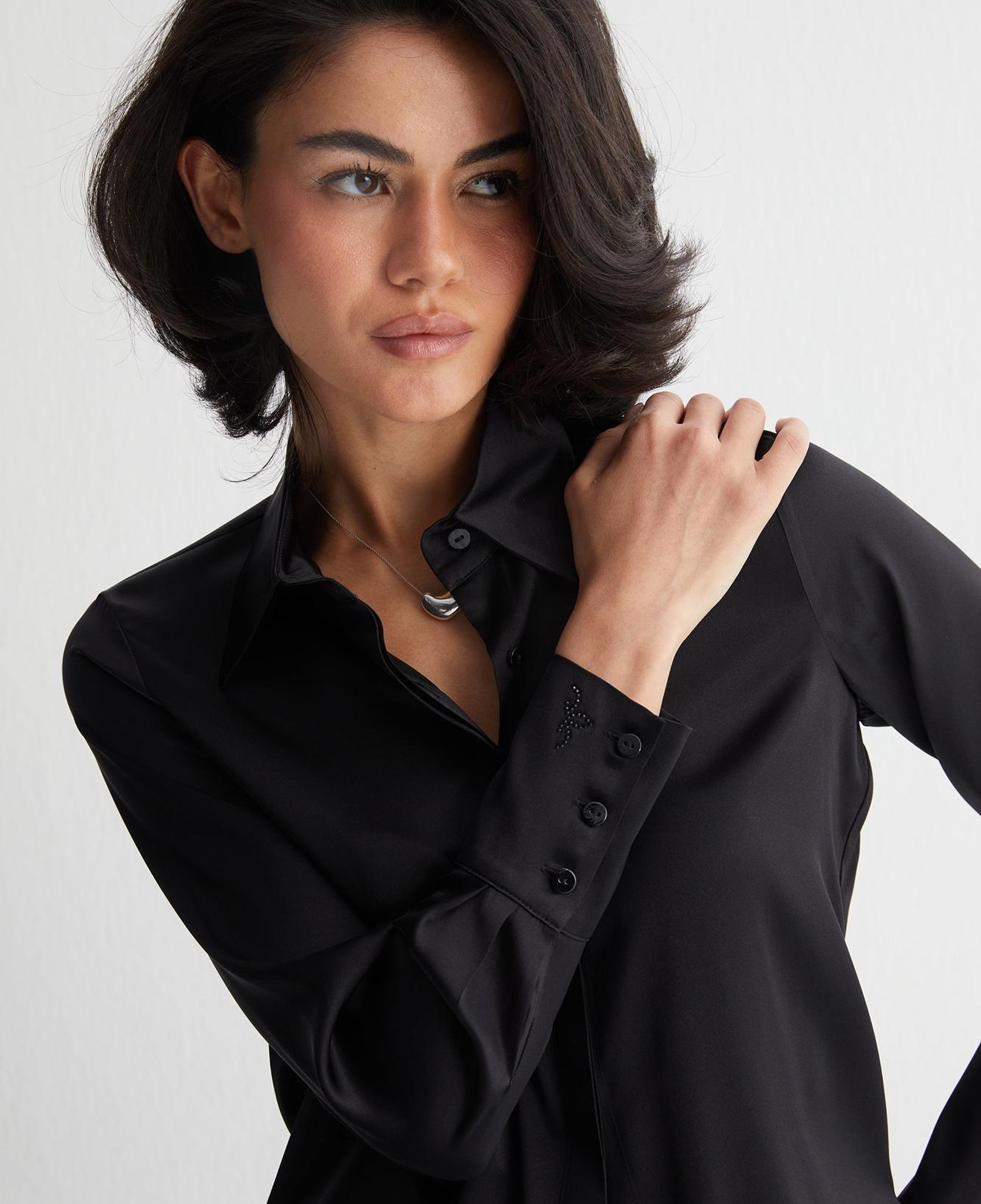 Siyah Saf İpek Audrey Uzun Kollu Gömlek