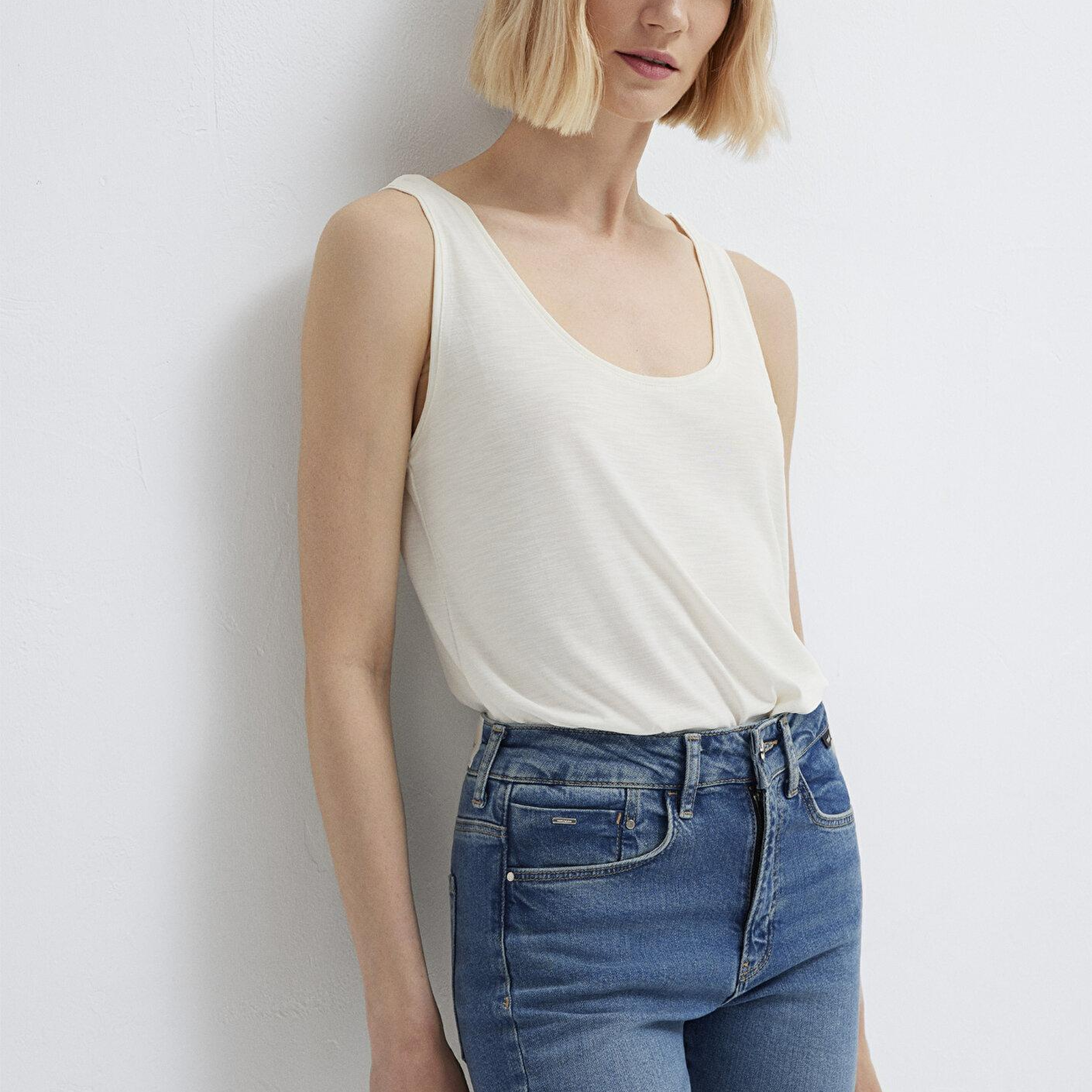 Mavi Ekru Atlet Slim Fit / Dar Kesim 1613216-70057
