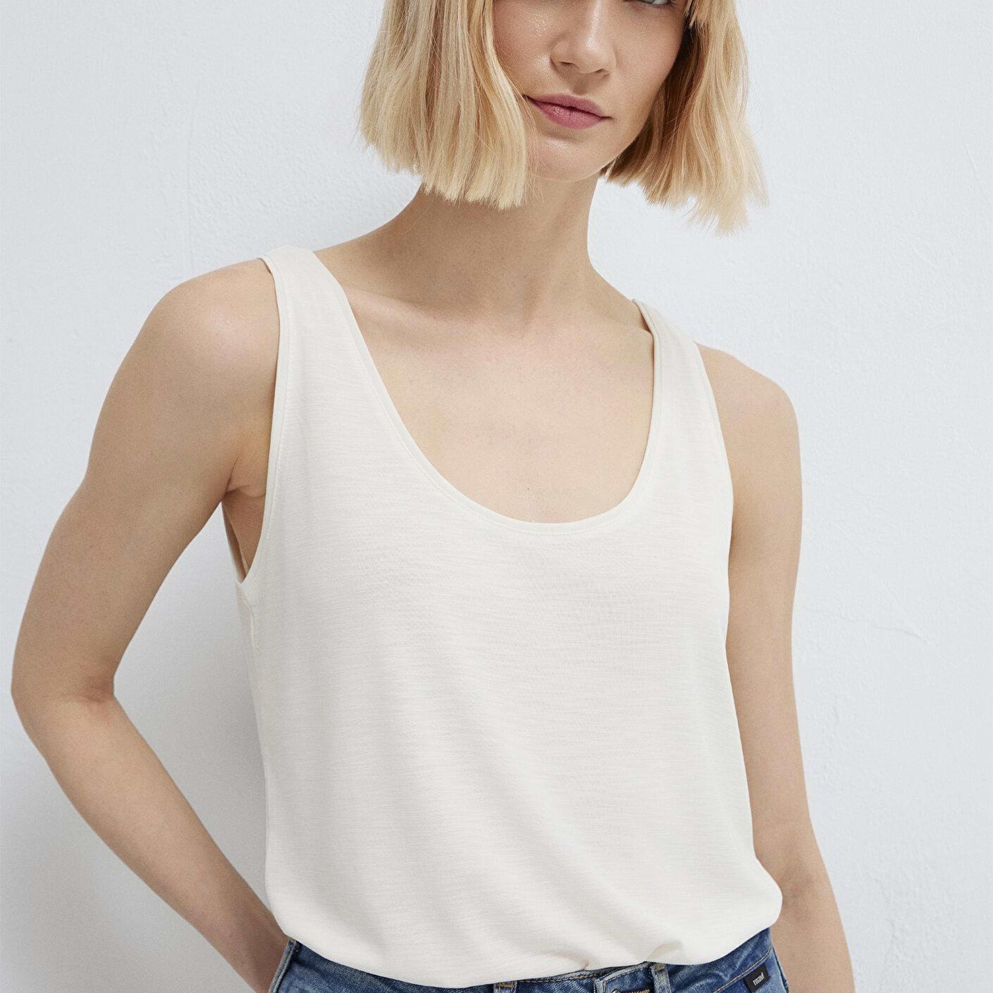 Mavi Ekru Atlet Slim Fit / Dar Kesim 1613216-70057