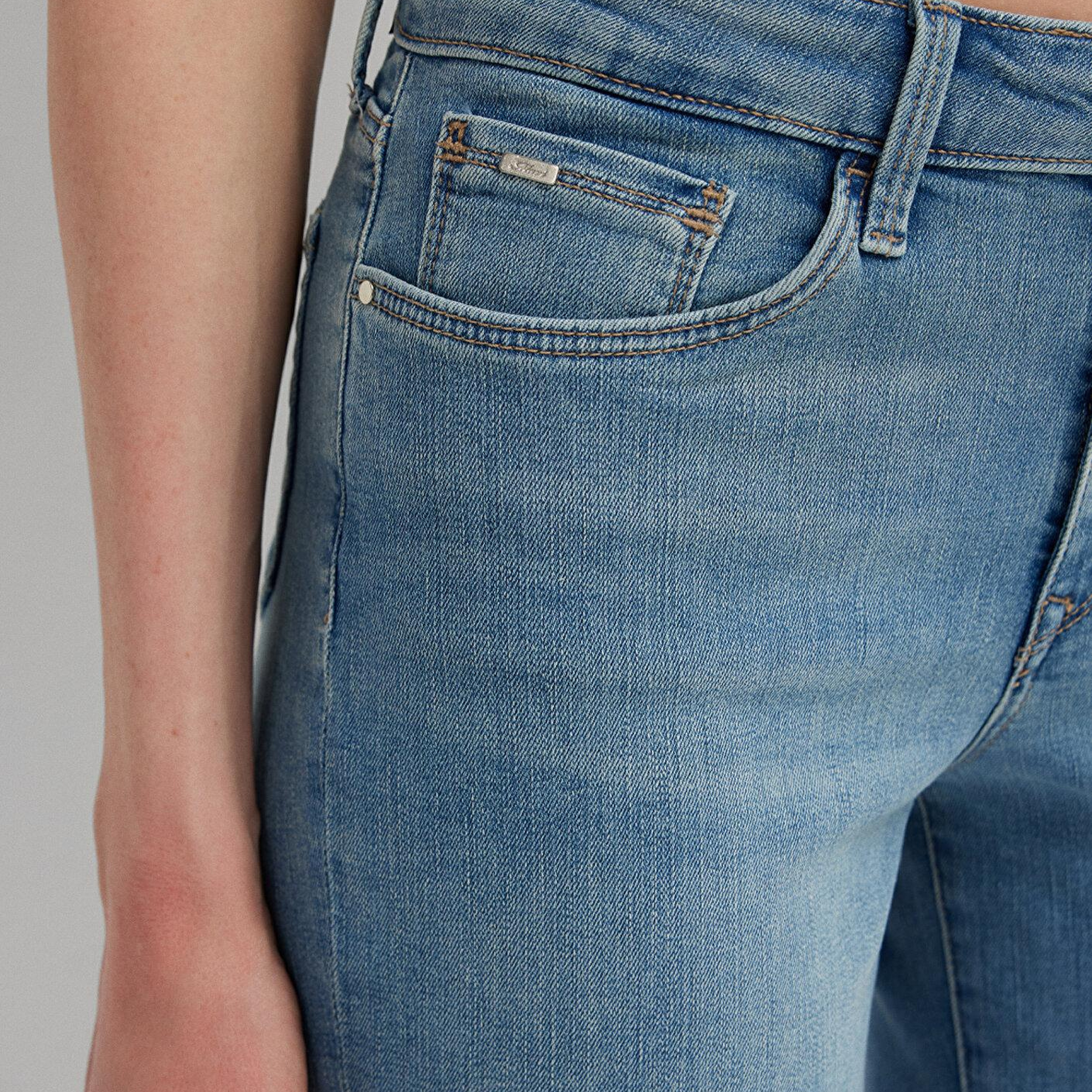 Mavi Alexis Gold Klasik Vintage Açık Mavi Jean Şort 14415A3210