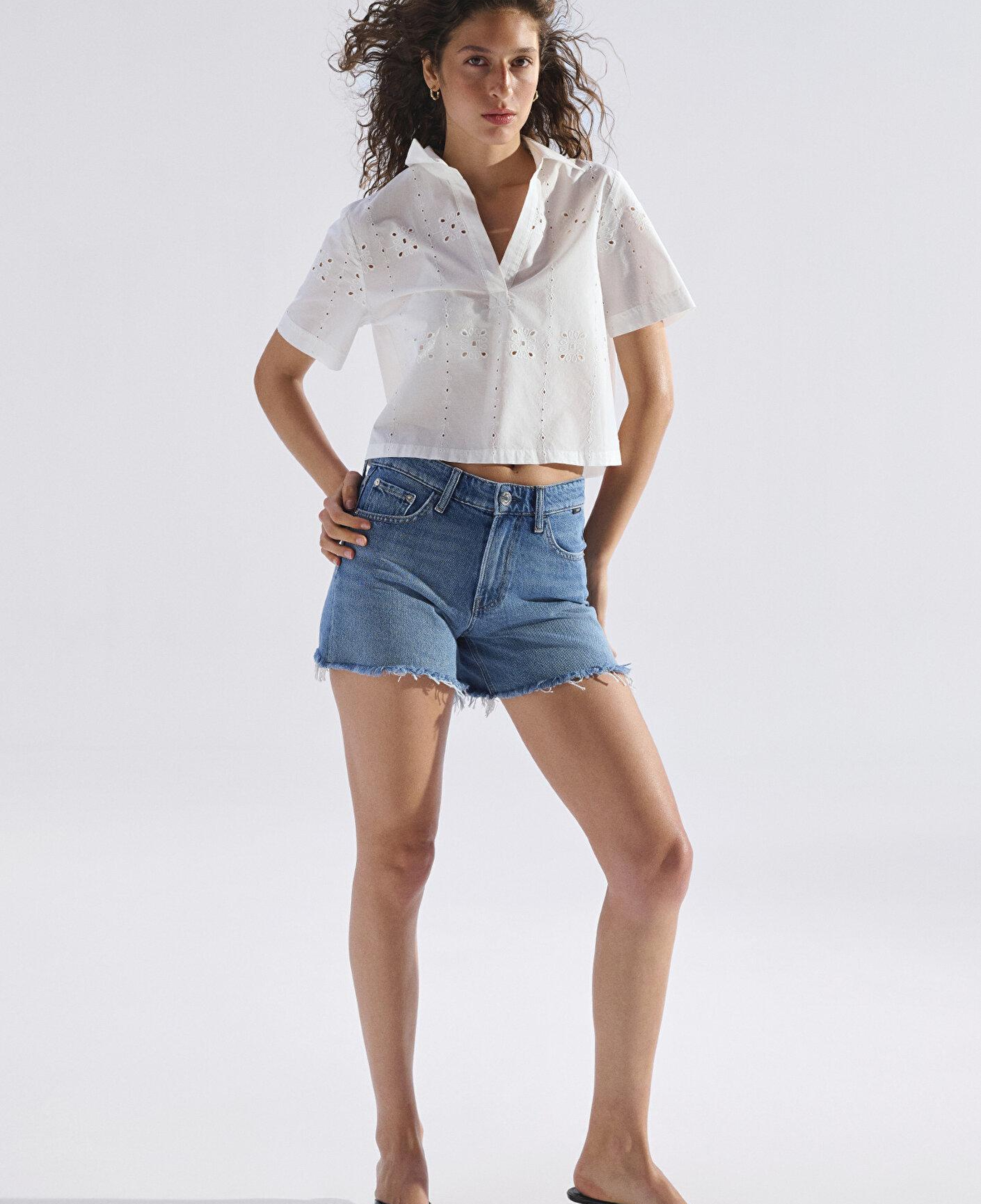 Mavi TAYLOR SHORT Classic Denim Koyu Mavi Jean Şort 1421021-A3194