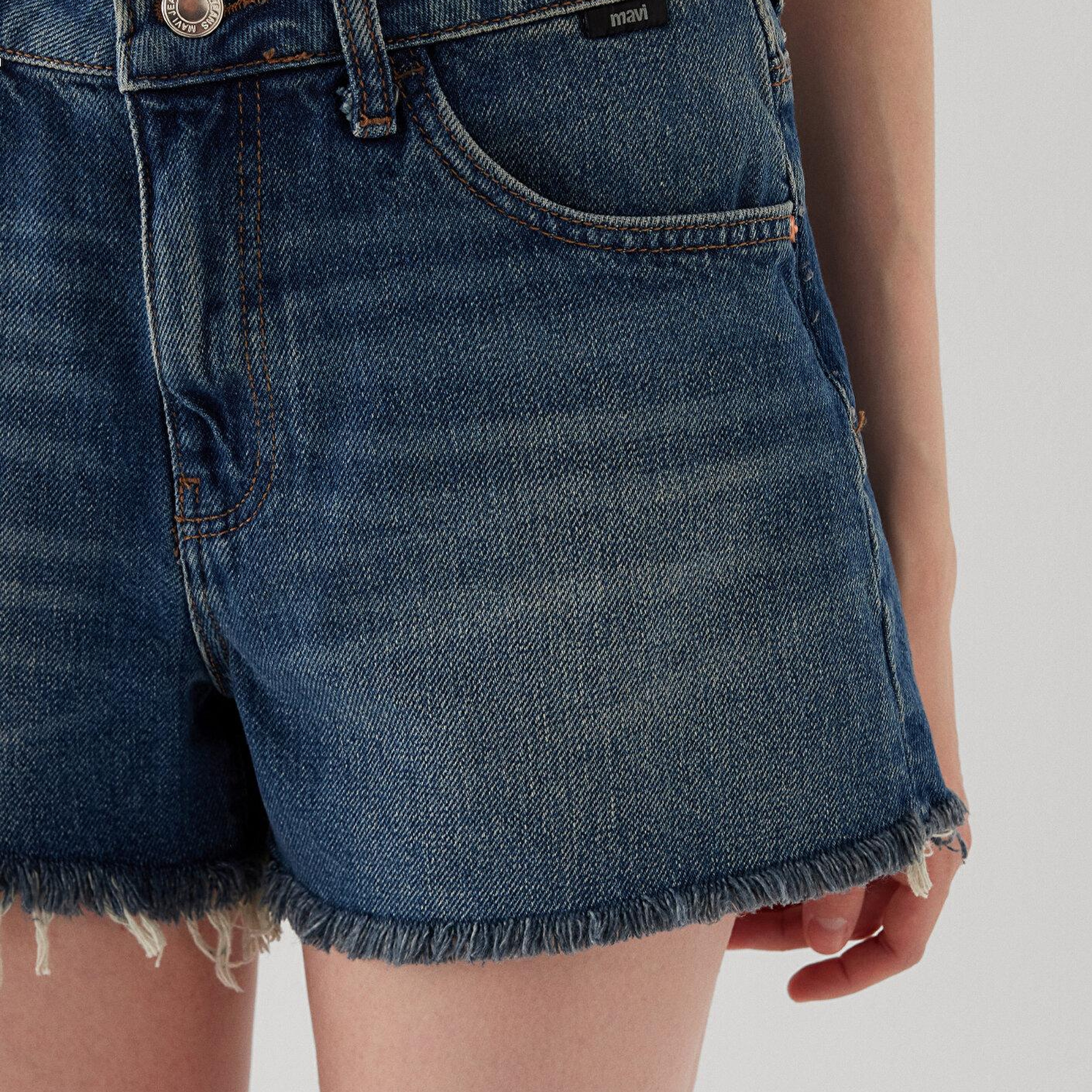 Mavi Rosie 90lar Yırtıklı Indigo Mavisi Jean Şort 14474A3187