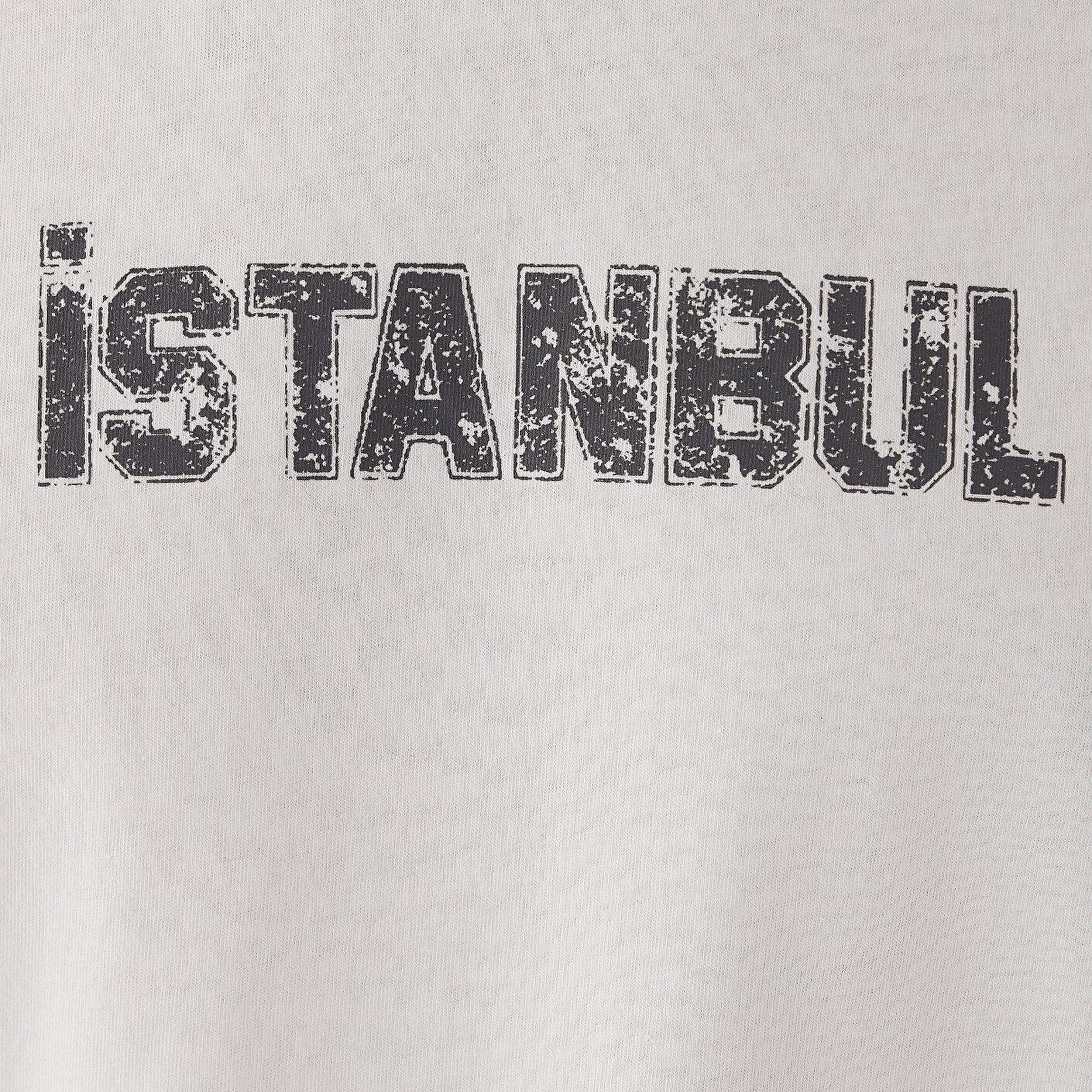 Mavi İstanbul Baskılı Ekru Tişört Loose Fit / Bol Rahat Kesim 0613593-70057