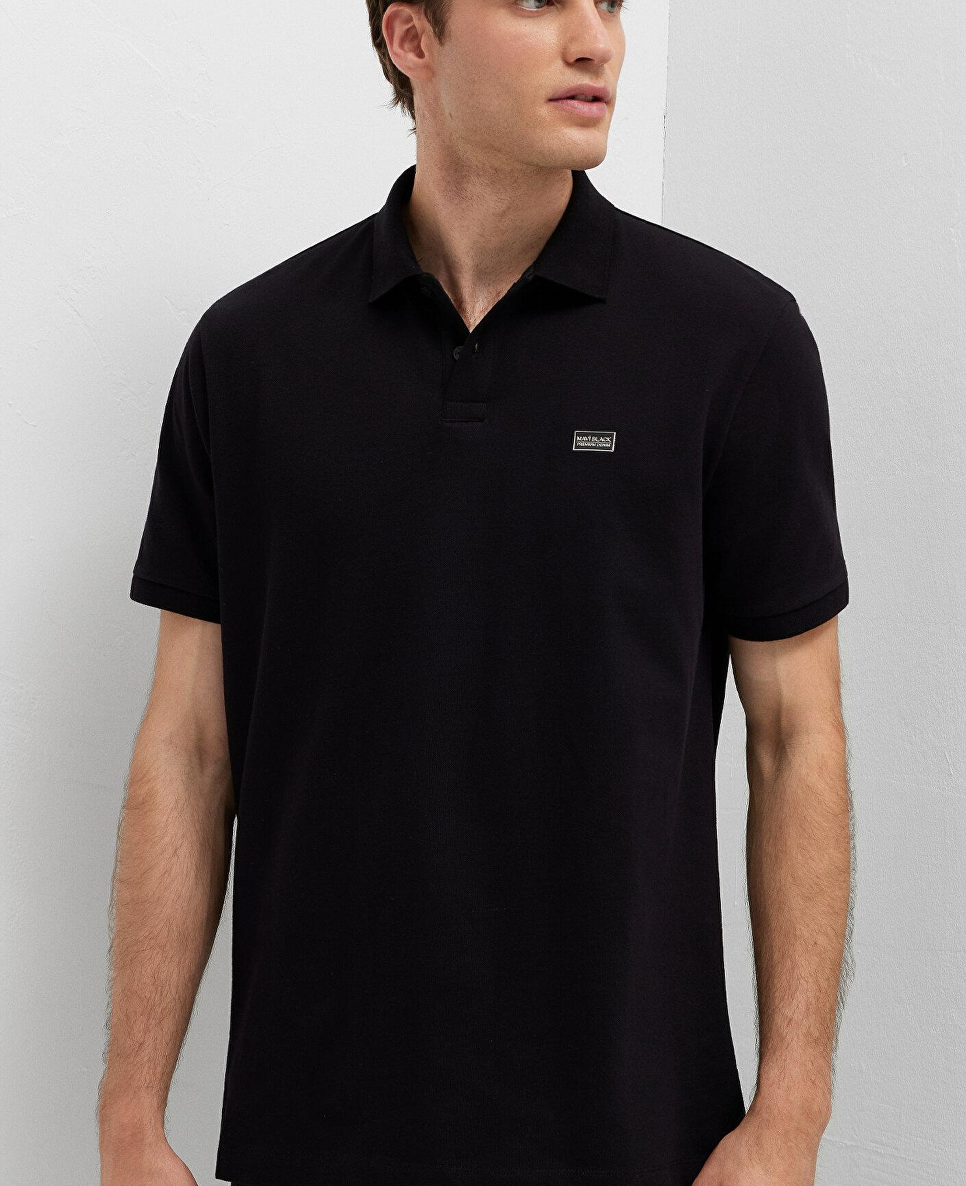 Mavi Siyah Tişört Regular Fit / Normal Kesim 0613661-900