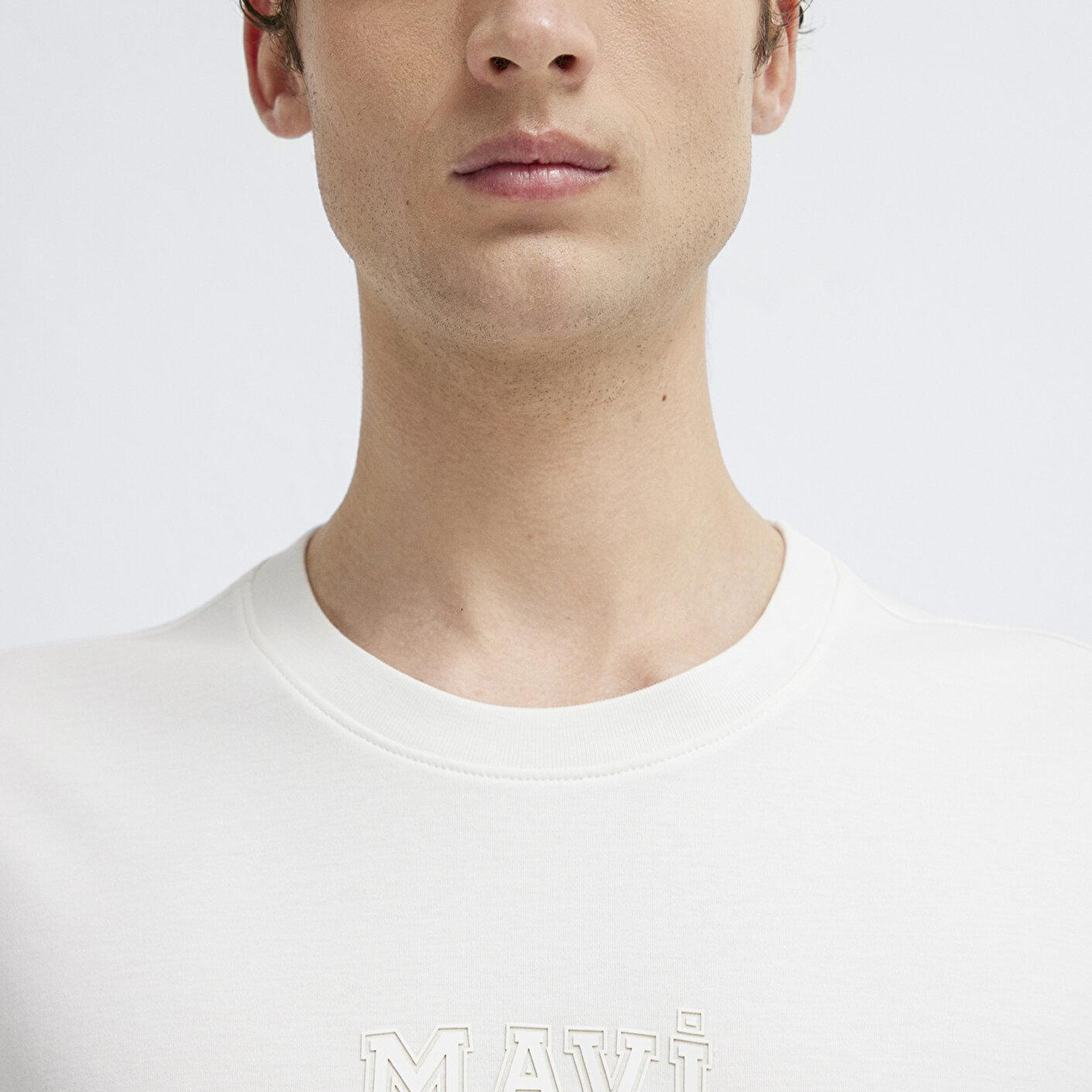 Mavi Mavi Logo Ekru Tişört Regular Fit / Normal Kesim 0613662-70057