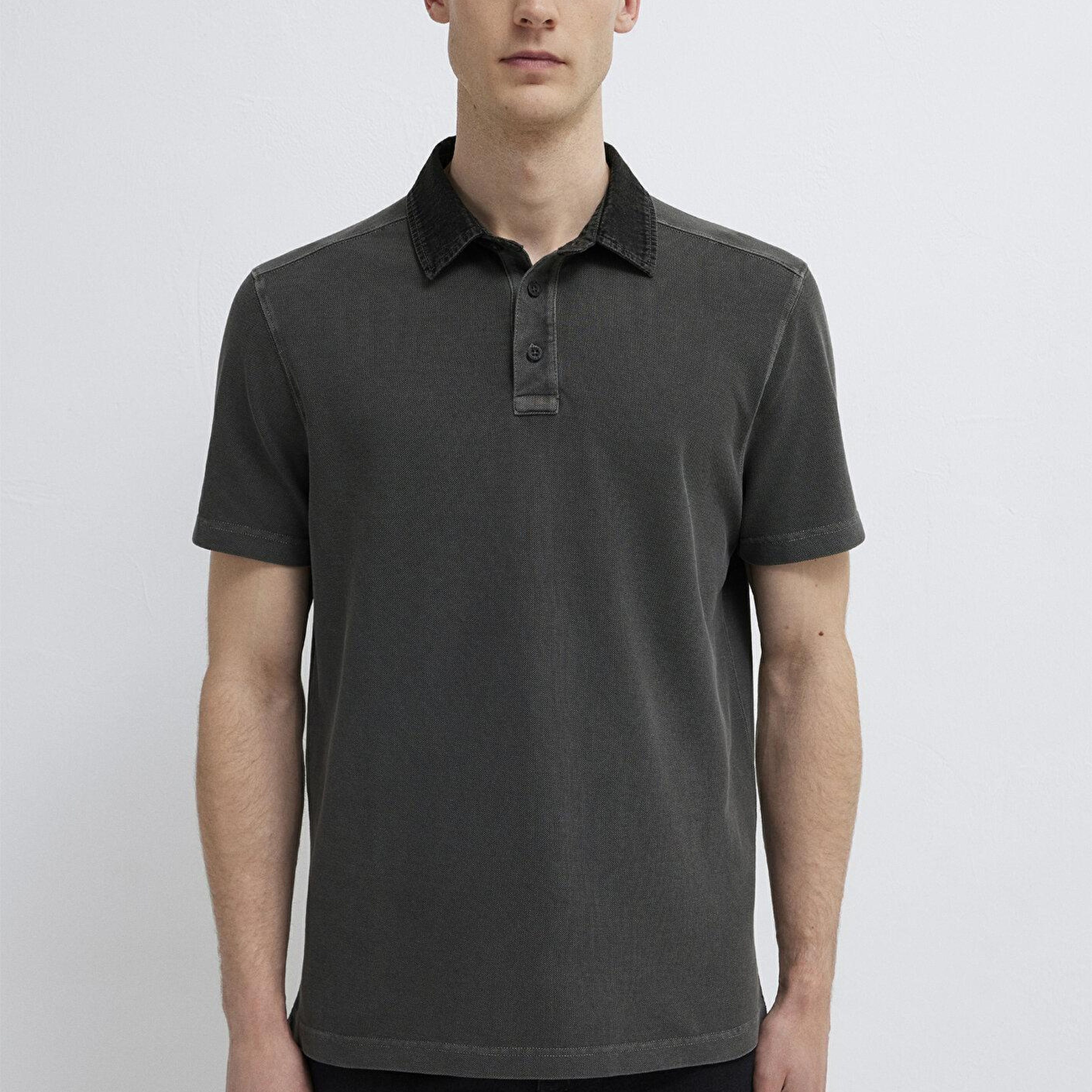 Mavi Siyah Tişört Regular Fit / Normal Kesim 0613659-900