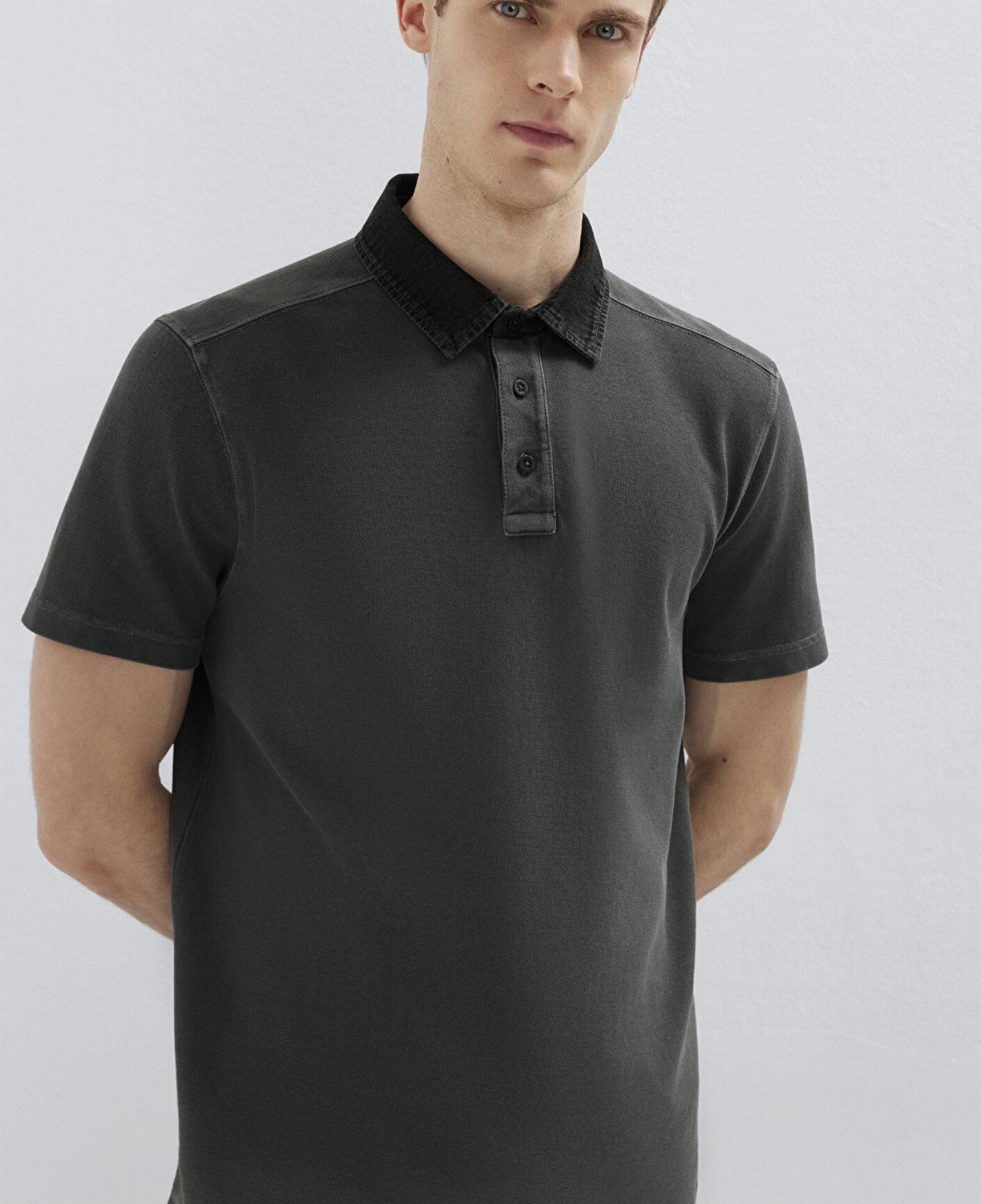 Mavi Siyah Tişört Regular Fit / Normal Kesim 0613659-900