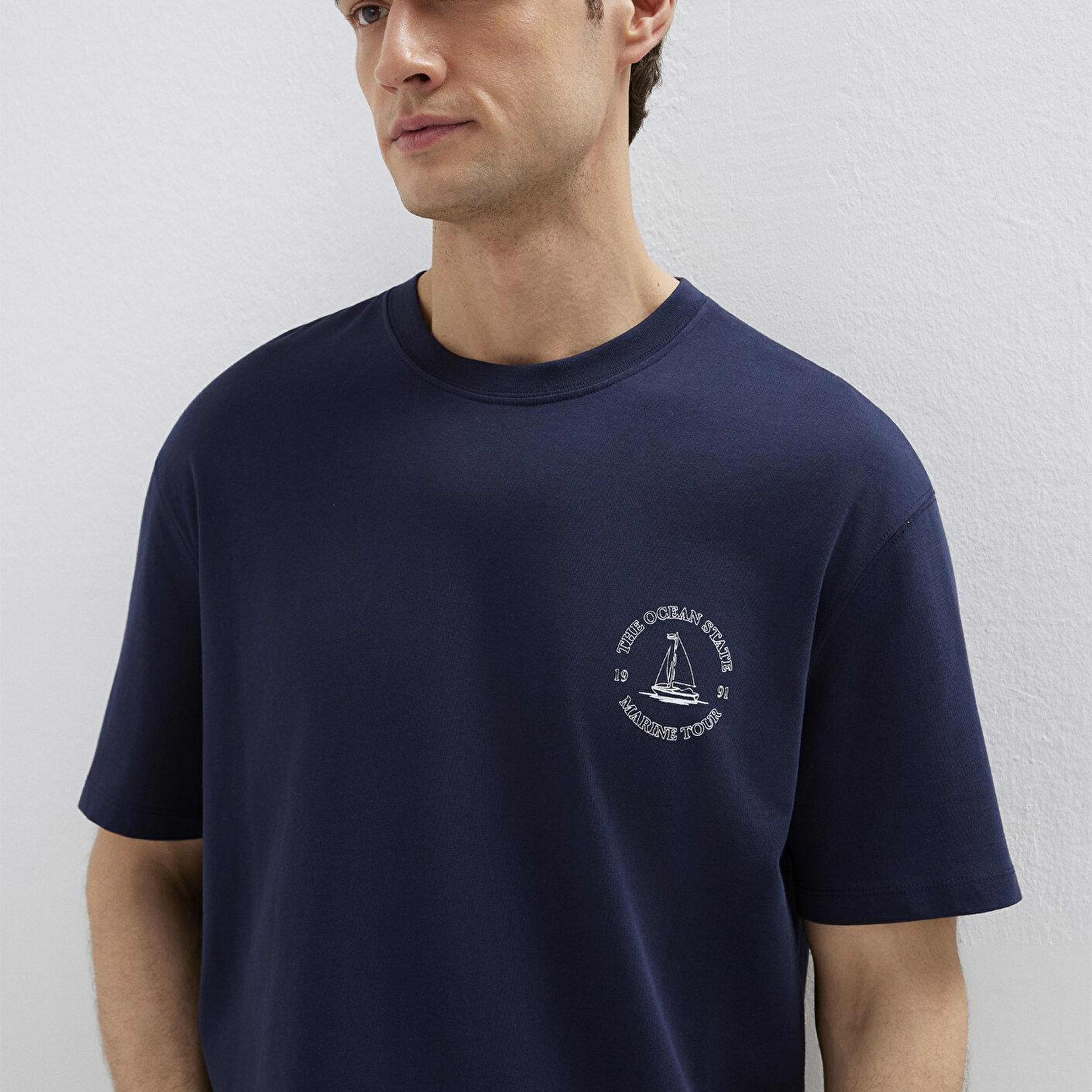 Mavi Baskılı Lacivert Tişört Loose Fit / Bol Rahat Kesim 0613282-82318