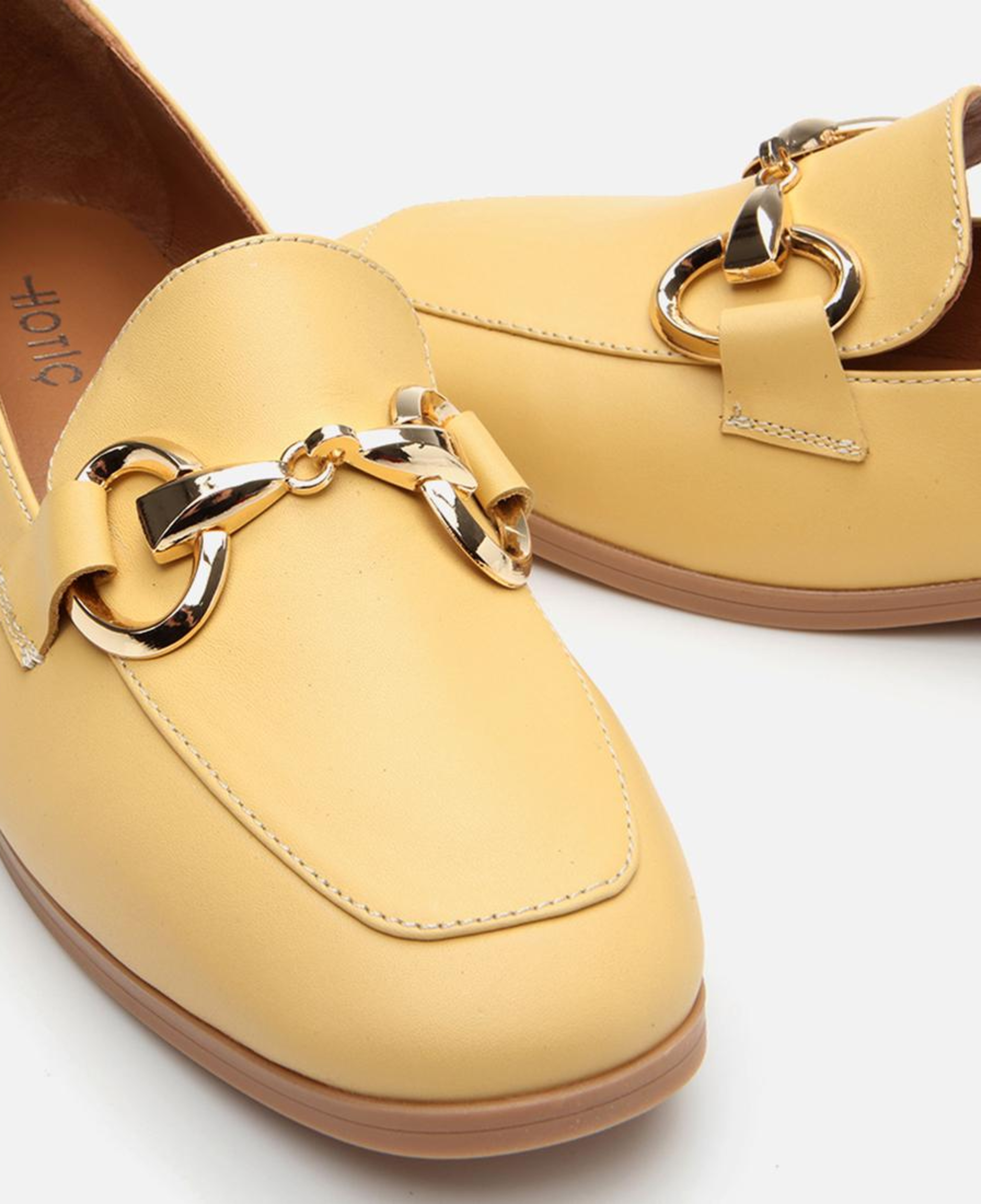 Kadın Deri Sarı Tokalı Klasik Loafer