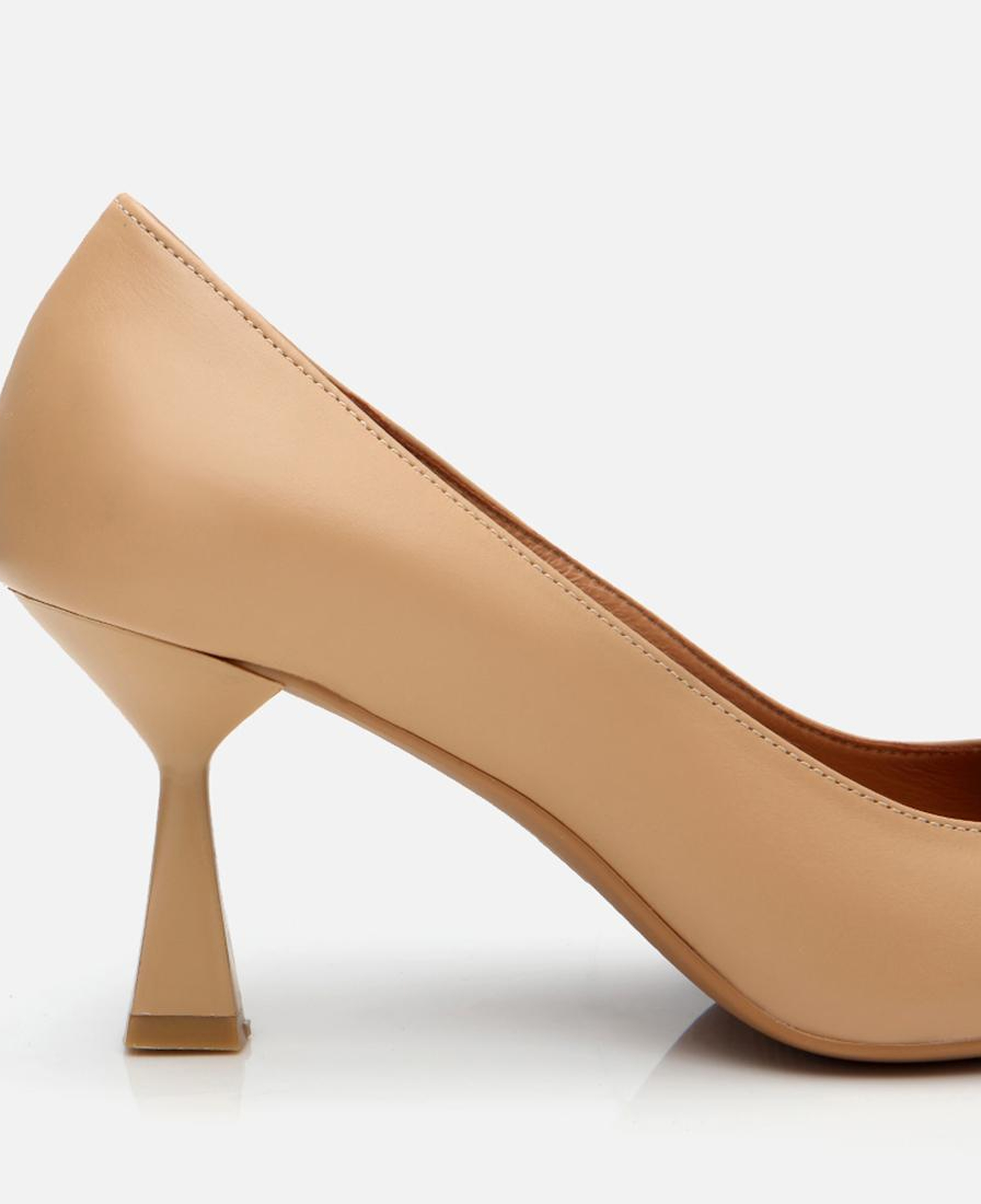 Kadın Deri Bej Esnek Tabanlı Stiletto