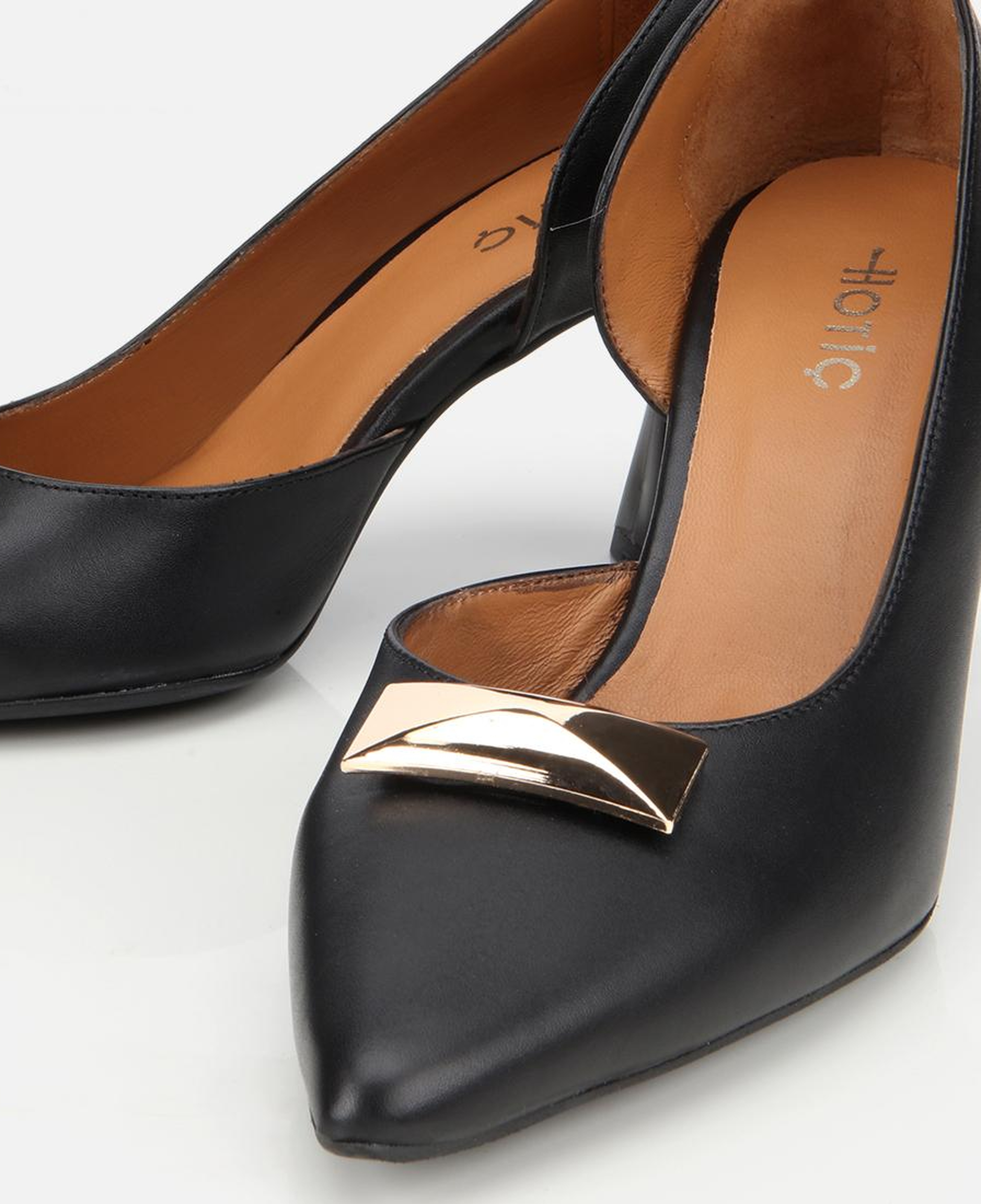 Kadın Deri Siyah Tokalı Stiletto