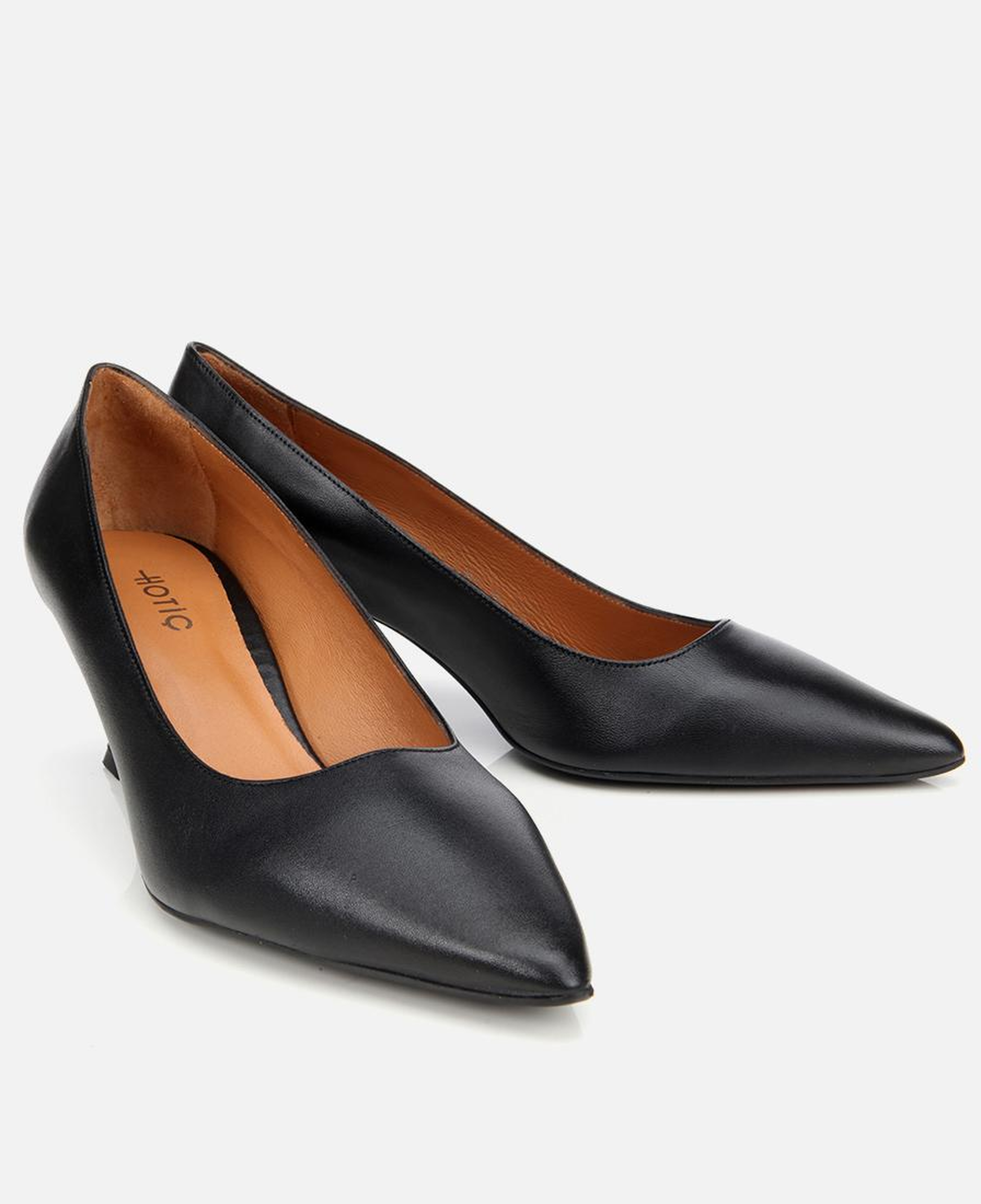 Kadın Deri Siyah Esnek Tabanlı İnce Topuklu Stiletto
