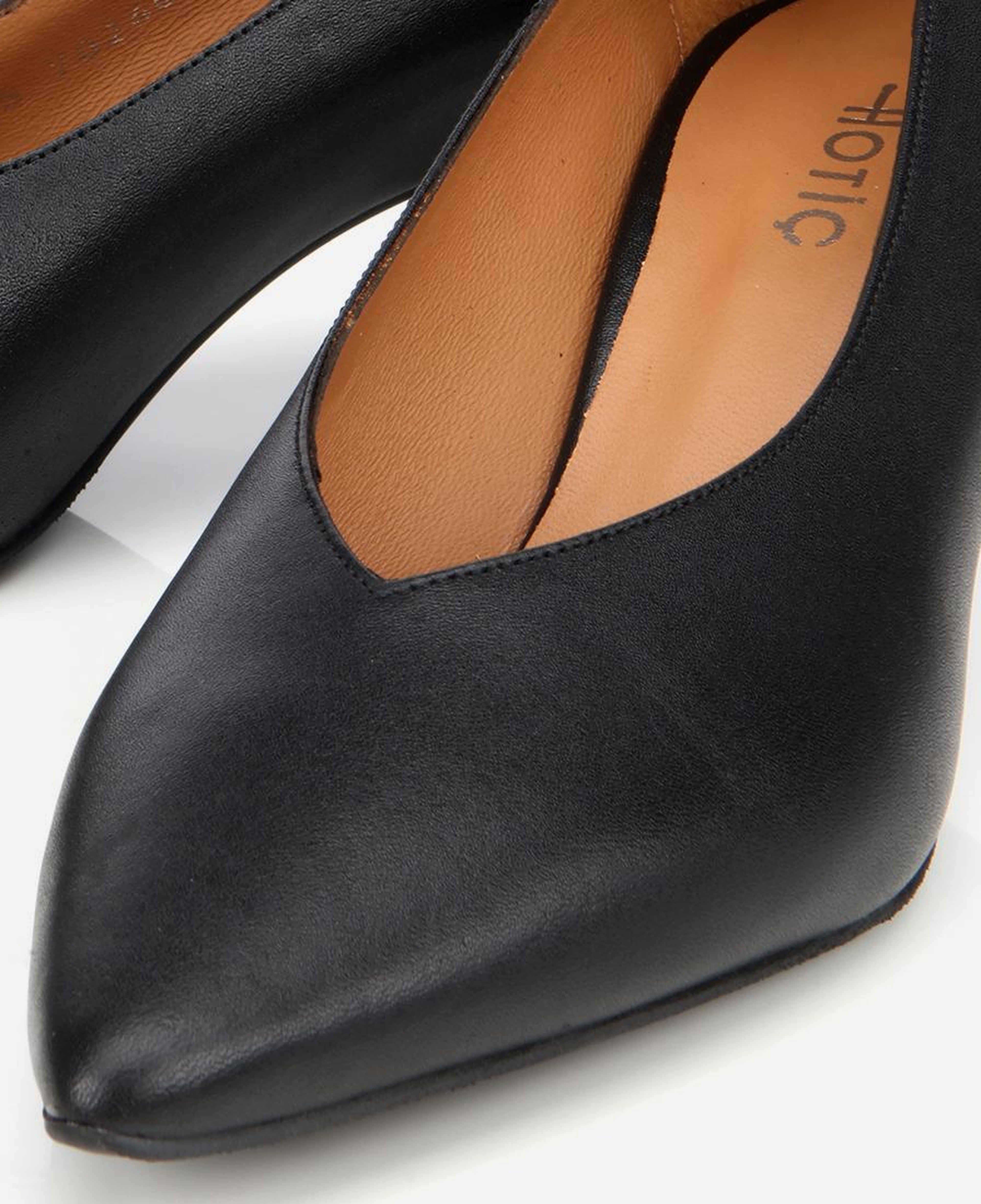 Kadın Deri Siyah İnce Topuklu Stiletto