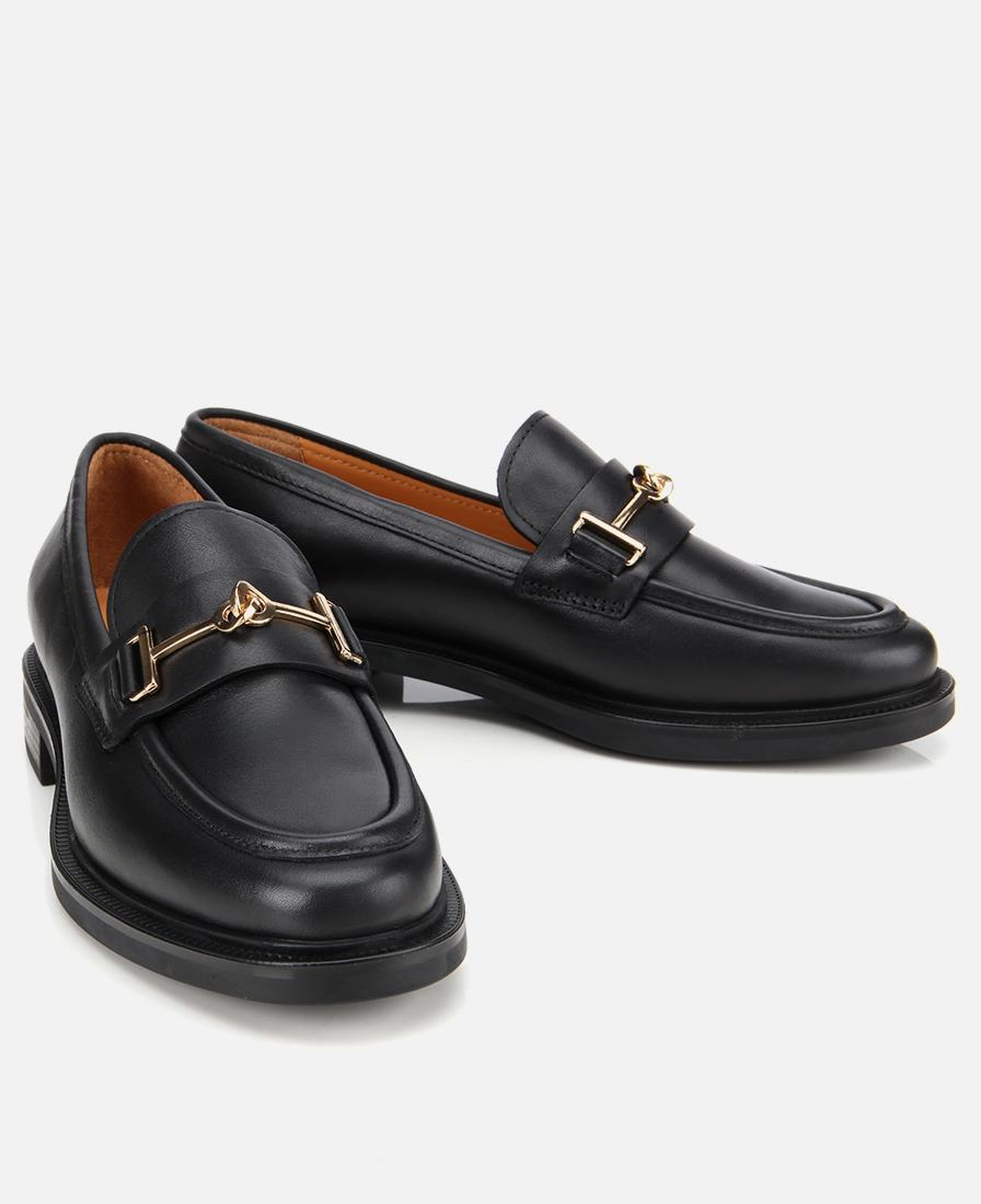 Kadın Deri Siyah Tokalı Klasik Loafer