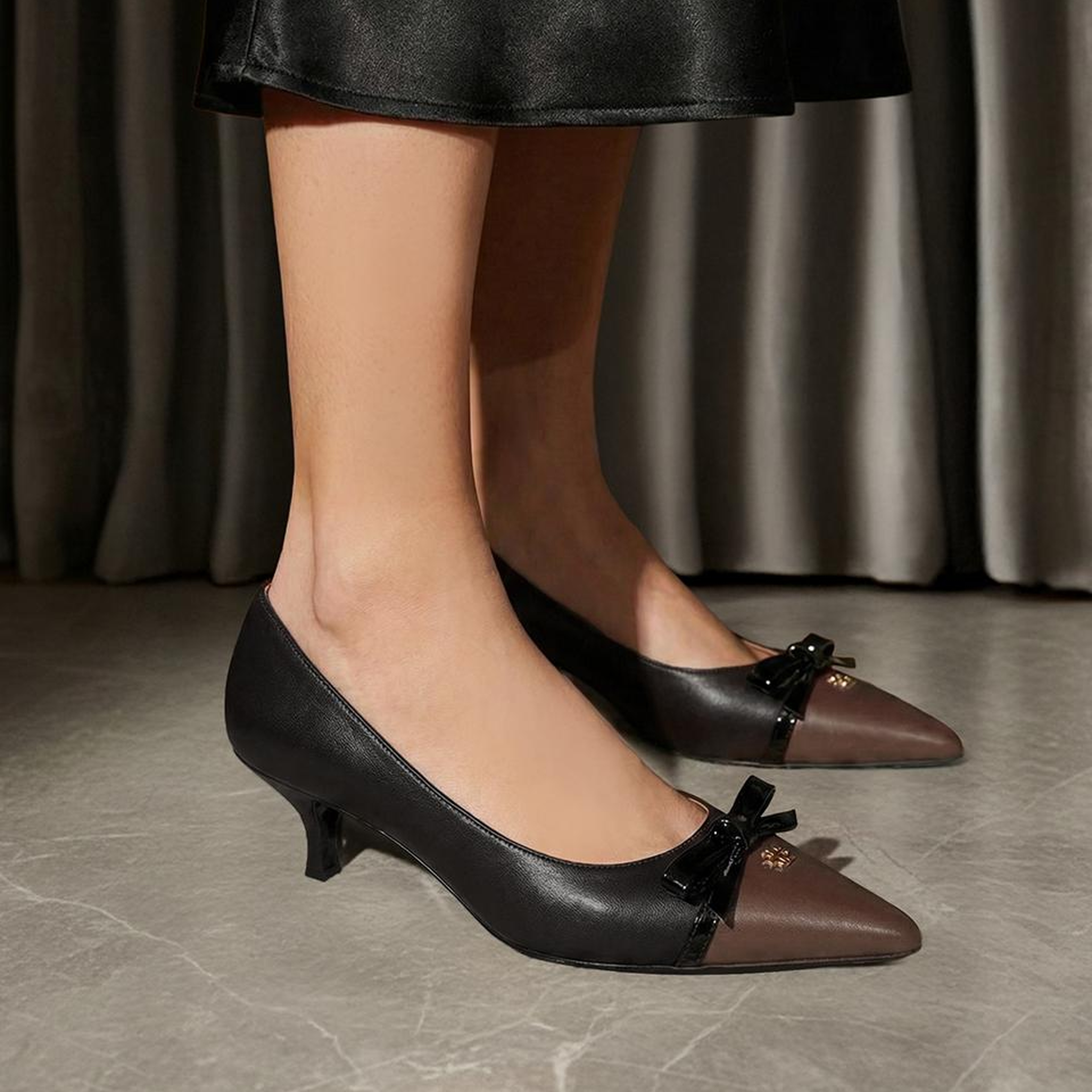 Kadın Deri Siyah Fiyonk Detaylı İnce Topuklu Stiletto