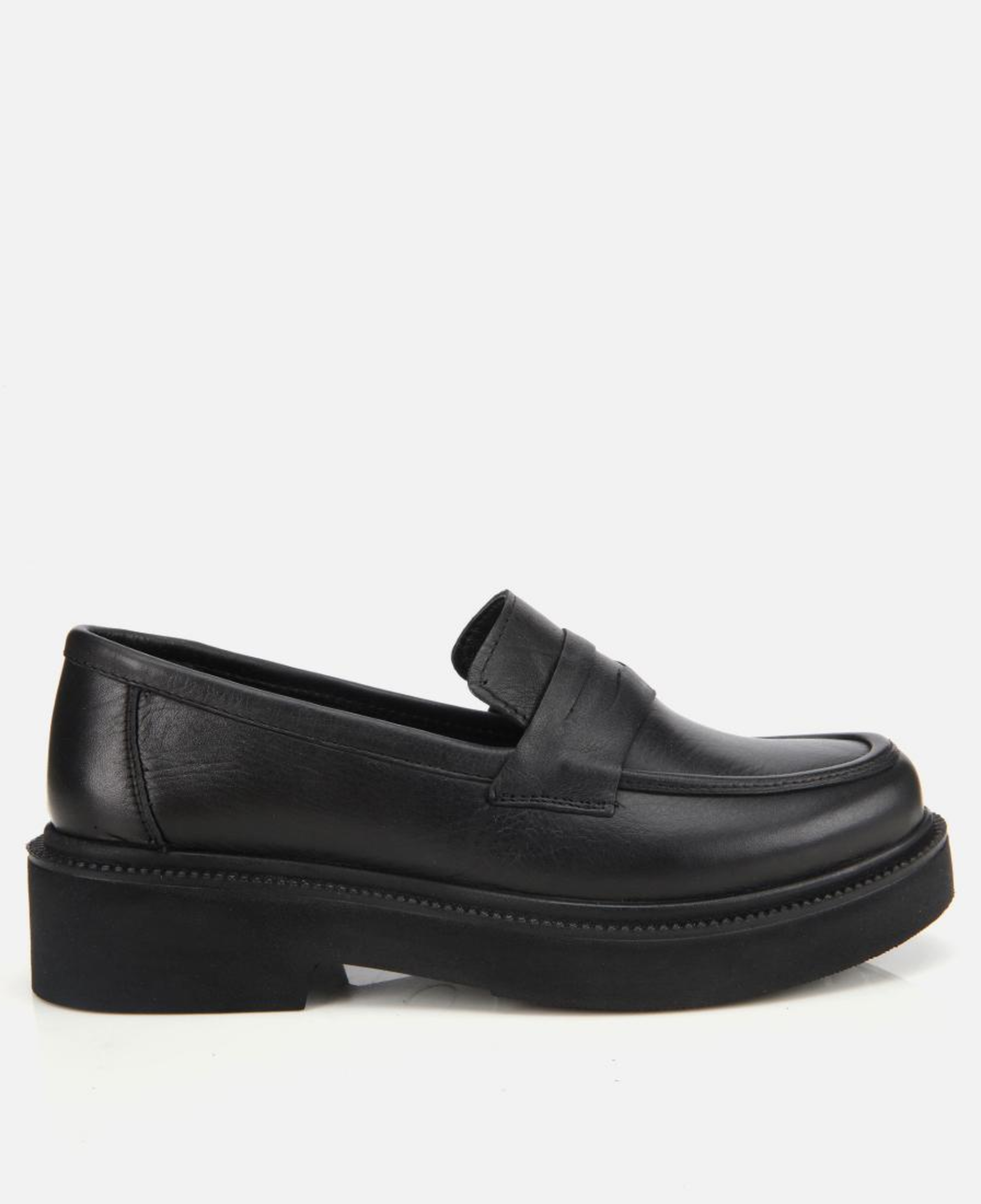 Kadın Deri Siyah Kalın Tabanlı Klasik Loafer