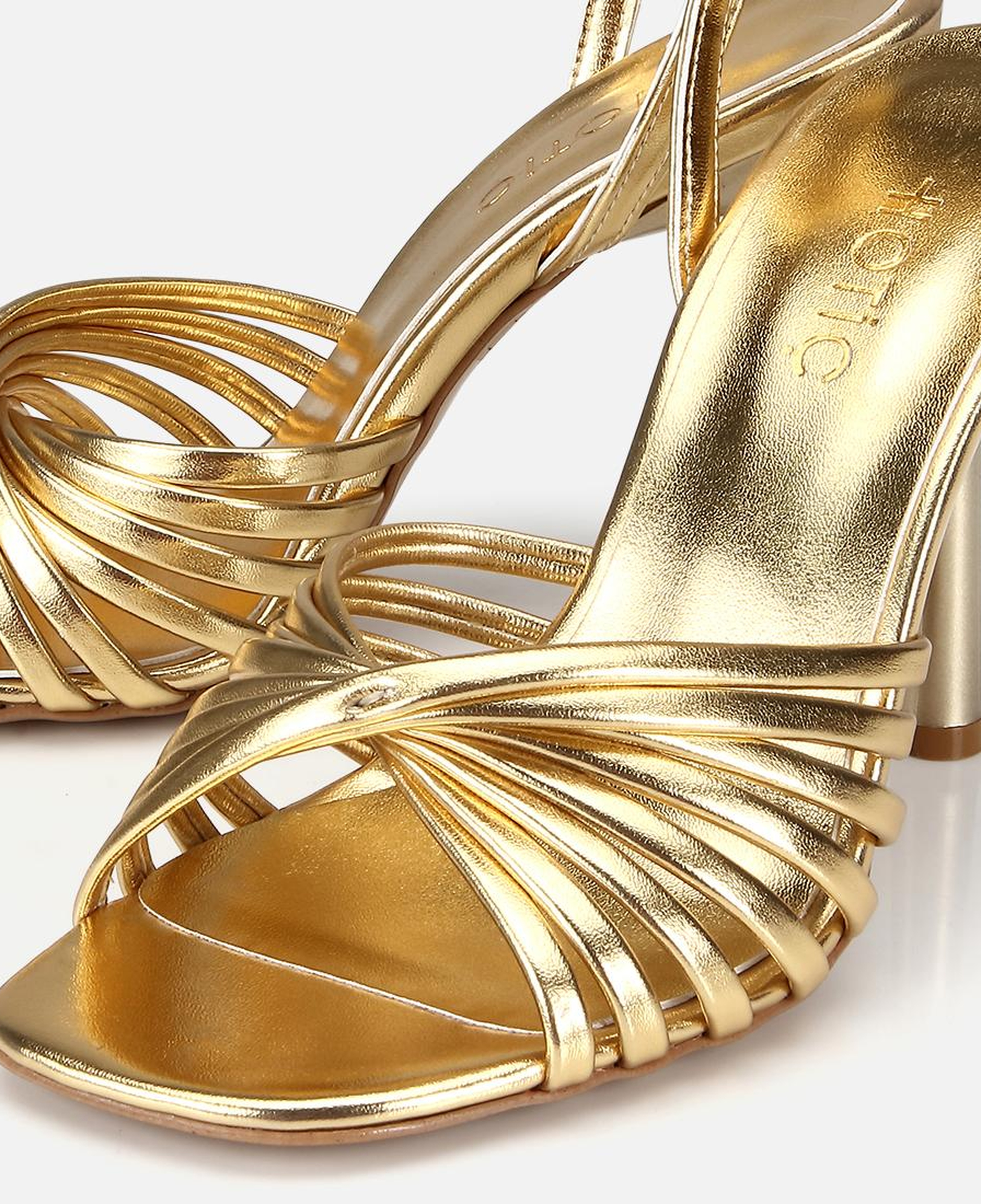 Kadın Metalik Gold İnce Topuklu Sandalet