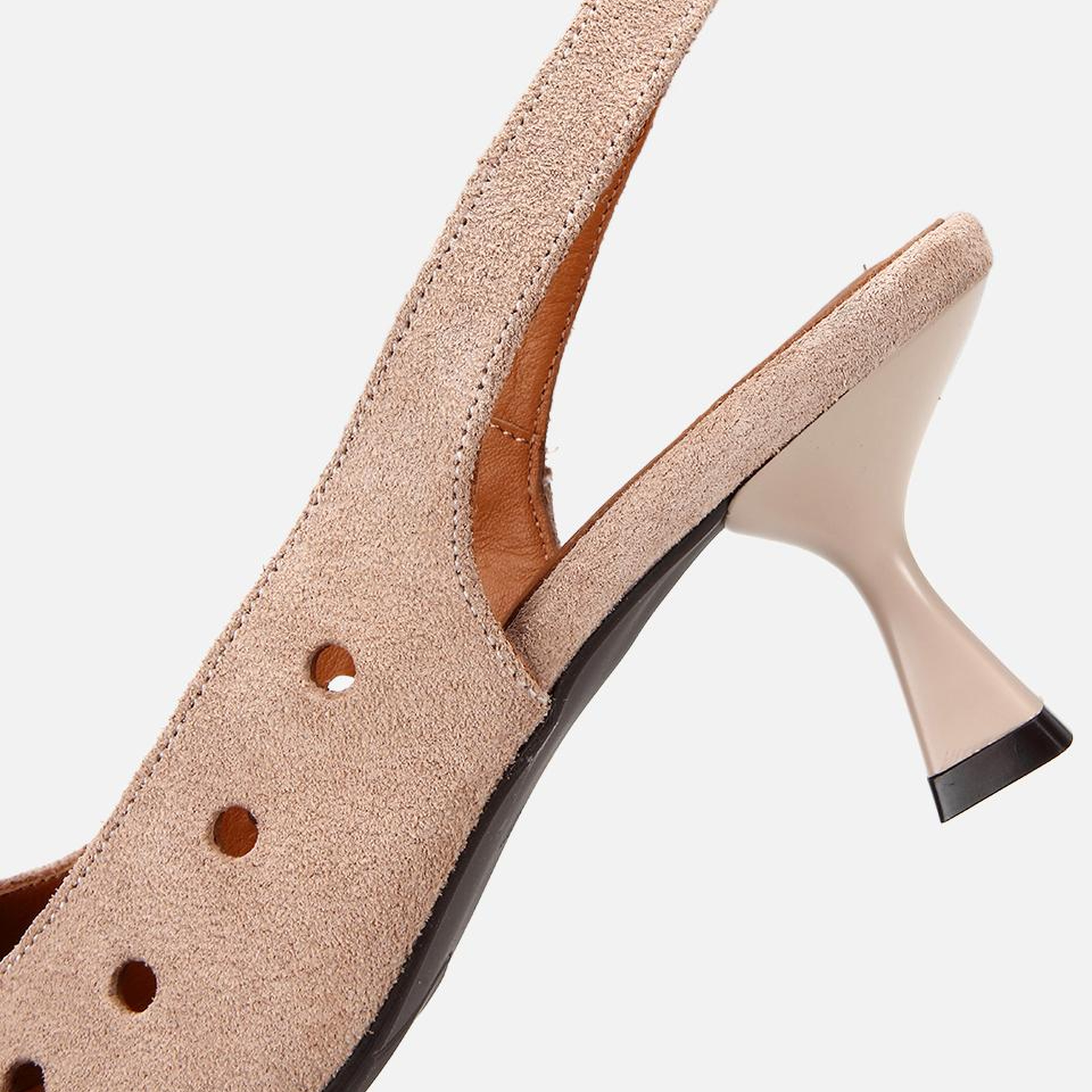 Kadın Süet Deri Bej Delikli Arkası Açık Kısa Topuklu Stiletto