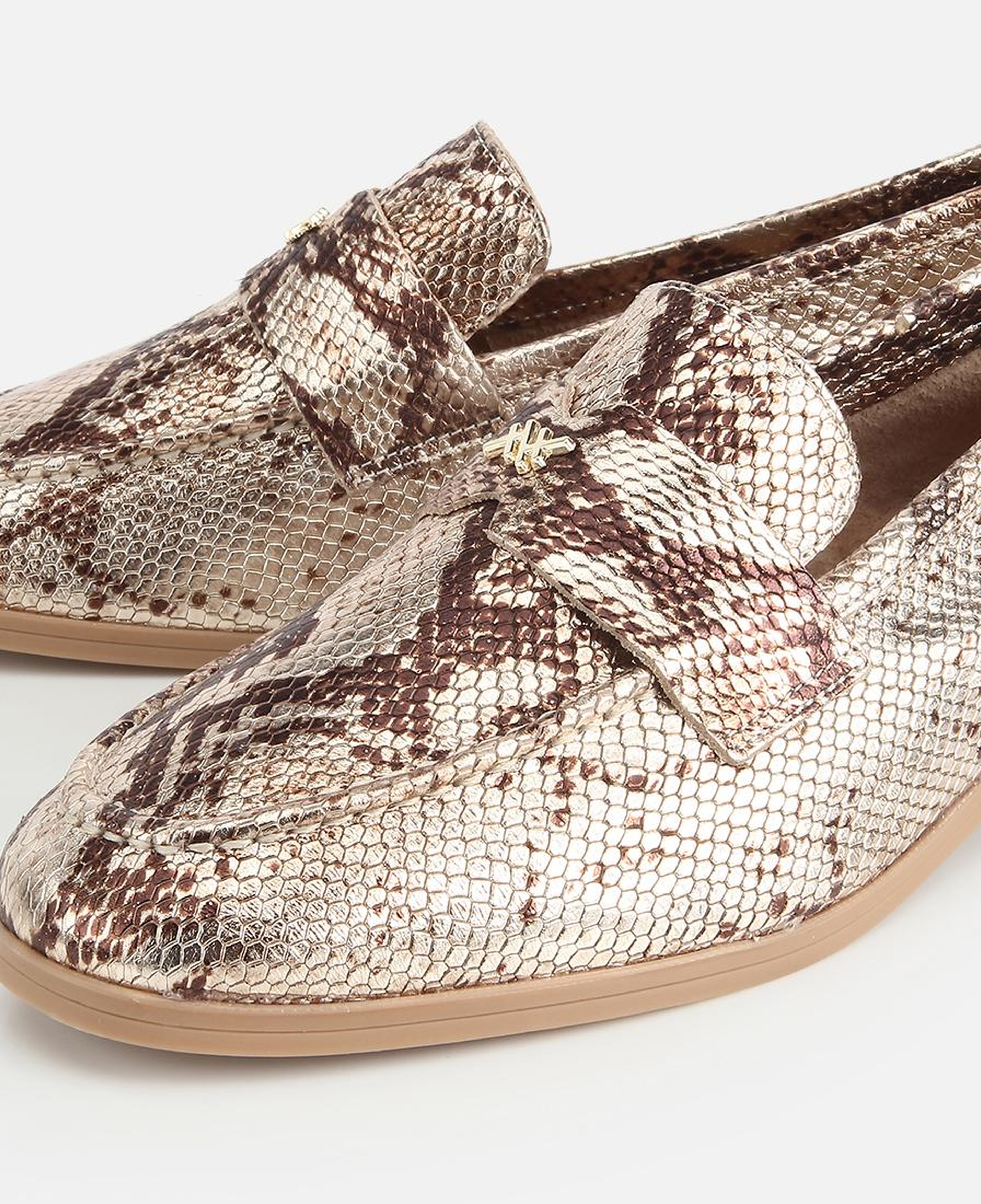Kadın Deri Gold Yılan Baskılı Klasik Loafer