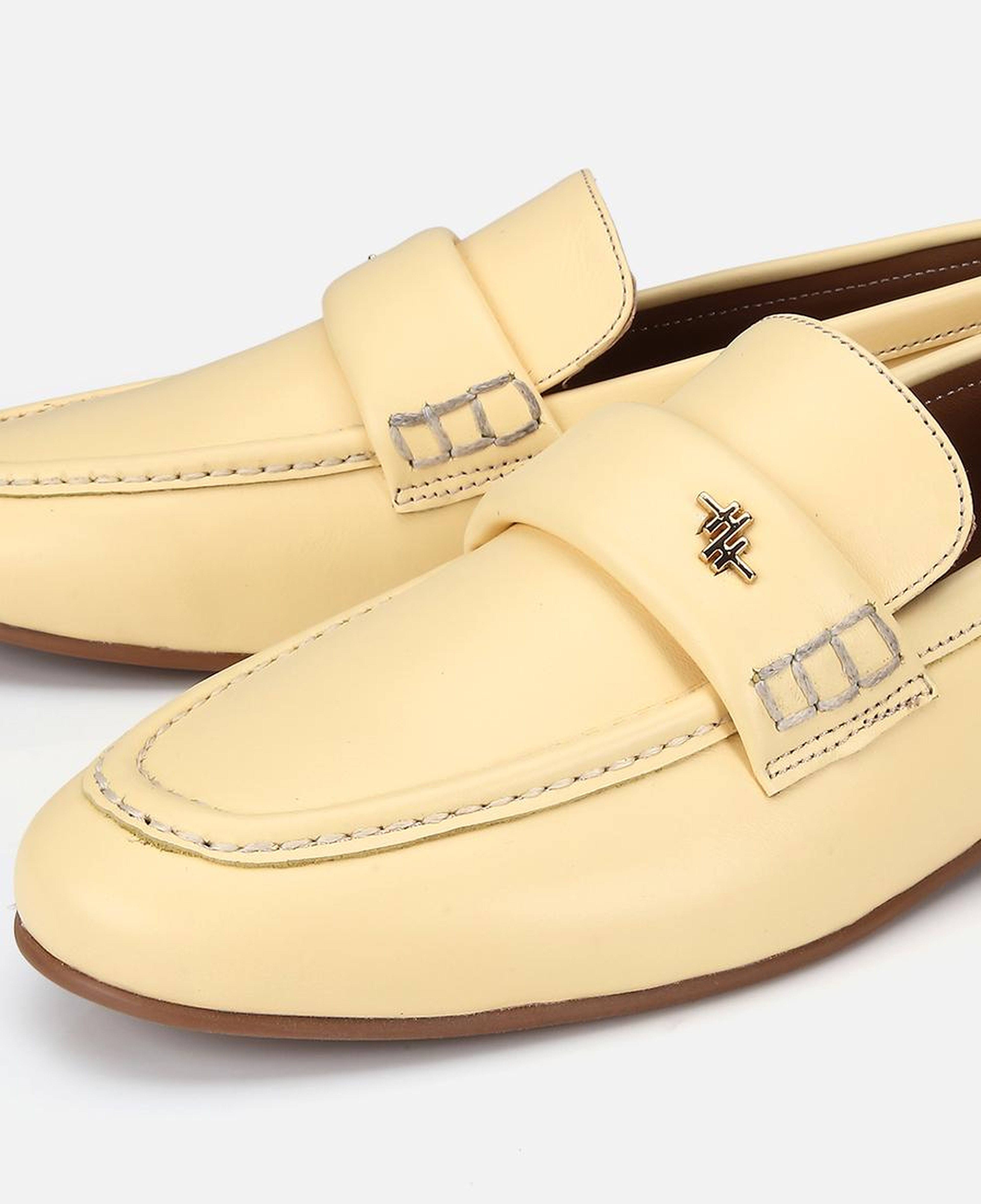 Kadın Deri Sarı Yumuşak Dokulu Klasik Loafer