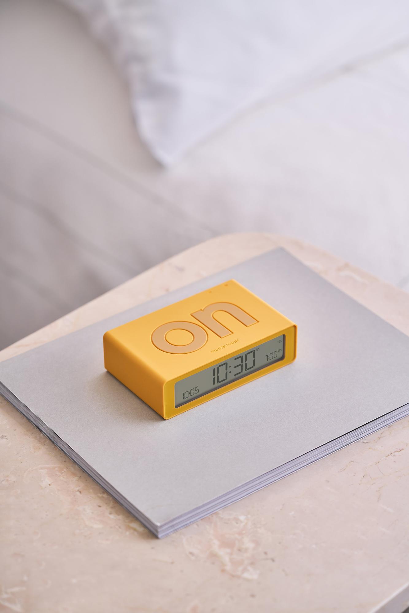 Lexon Flip Mini Şarj Edilebilir Alarm Saat Sarı