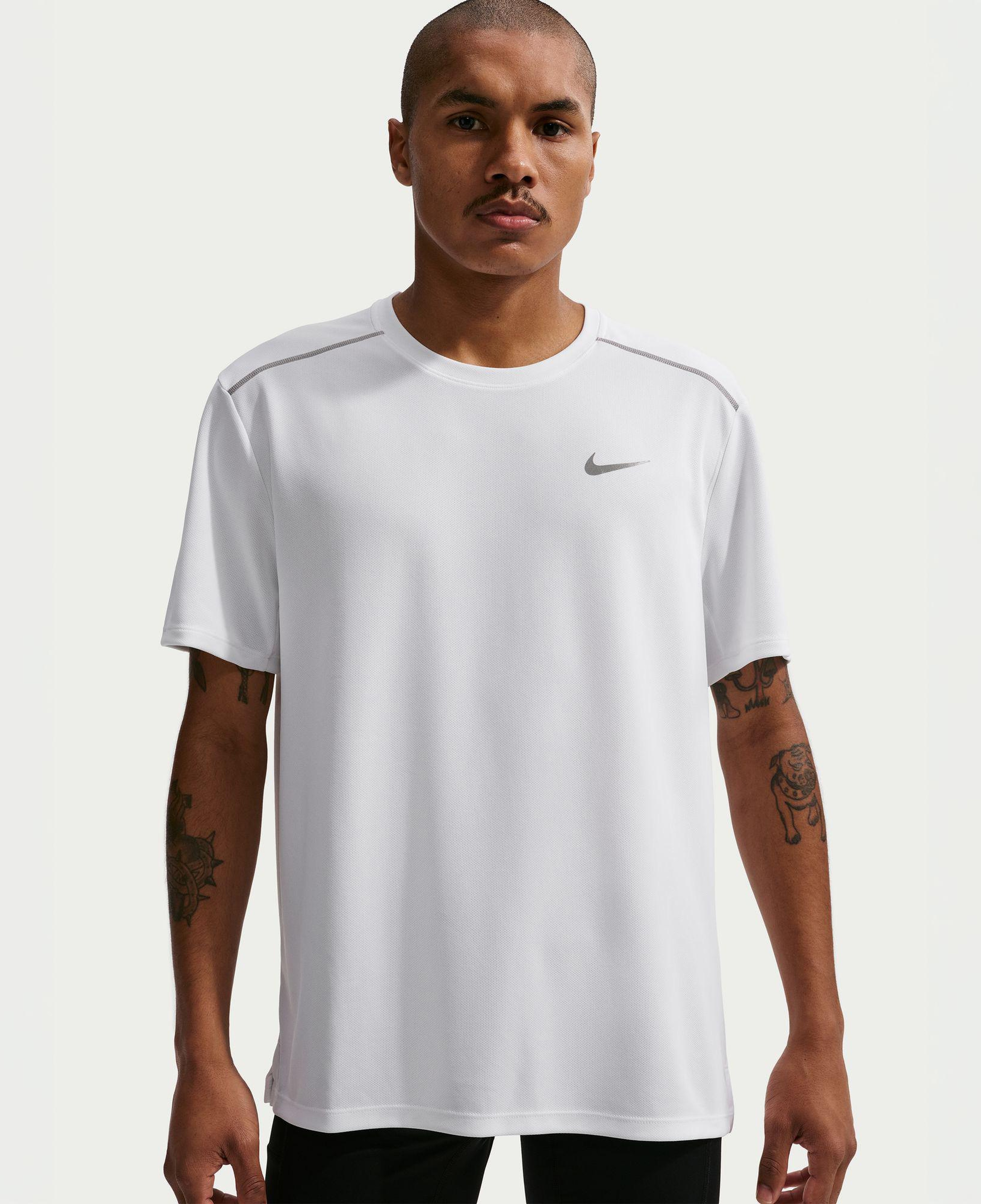 Nike Dri-Fit Miler Erkek Beyaz T-Shirt