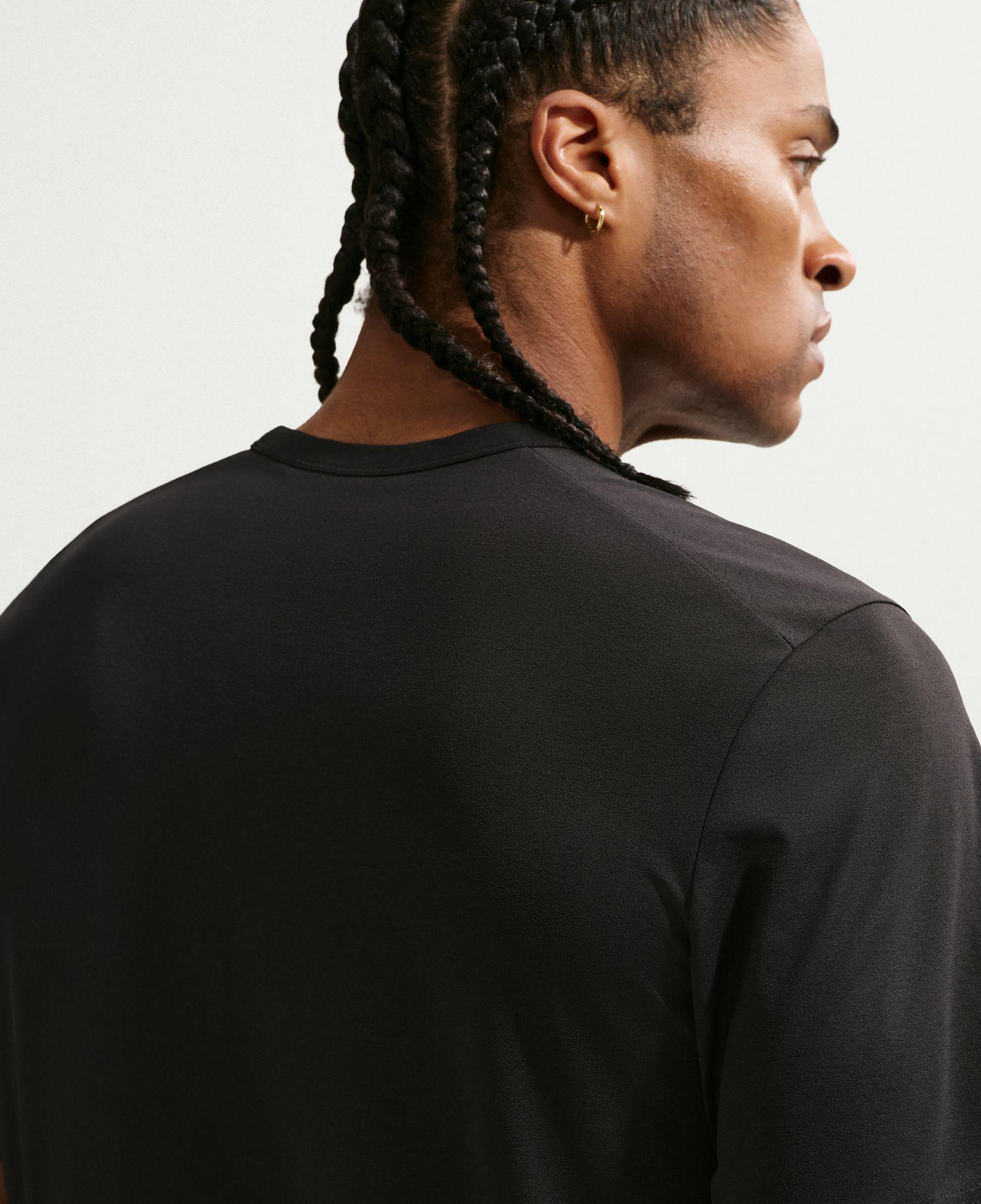 Nike Dri-Fit Hyverse GFX Erkek Siyah T-Shirt