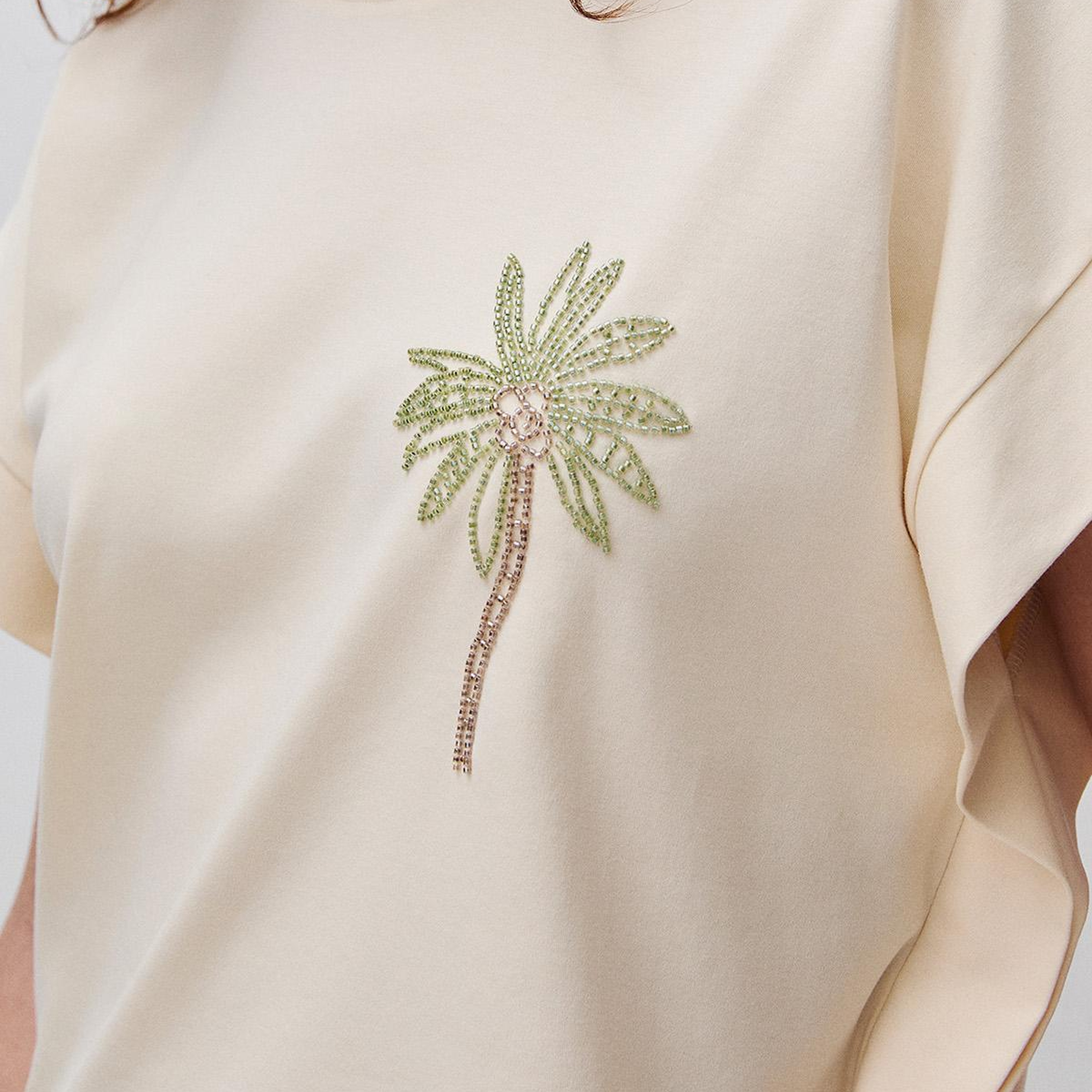 Kadın Krem %100 Pamuk Boncuk İşlemeli Yuvarlak Yaka T-Shirt