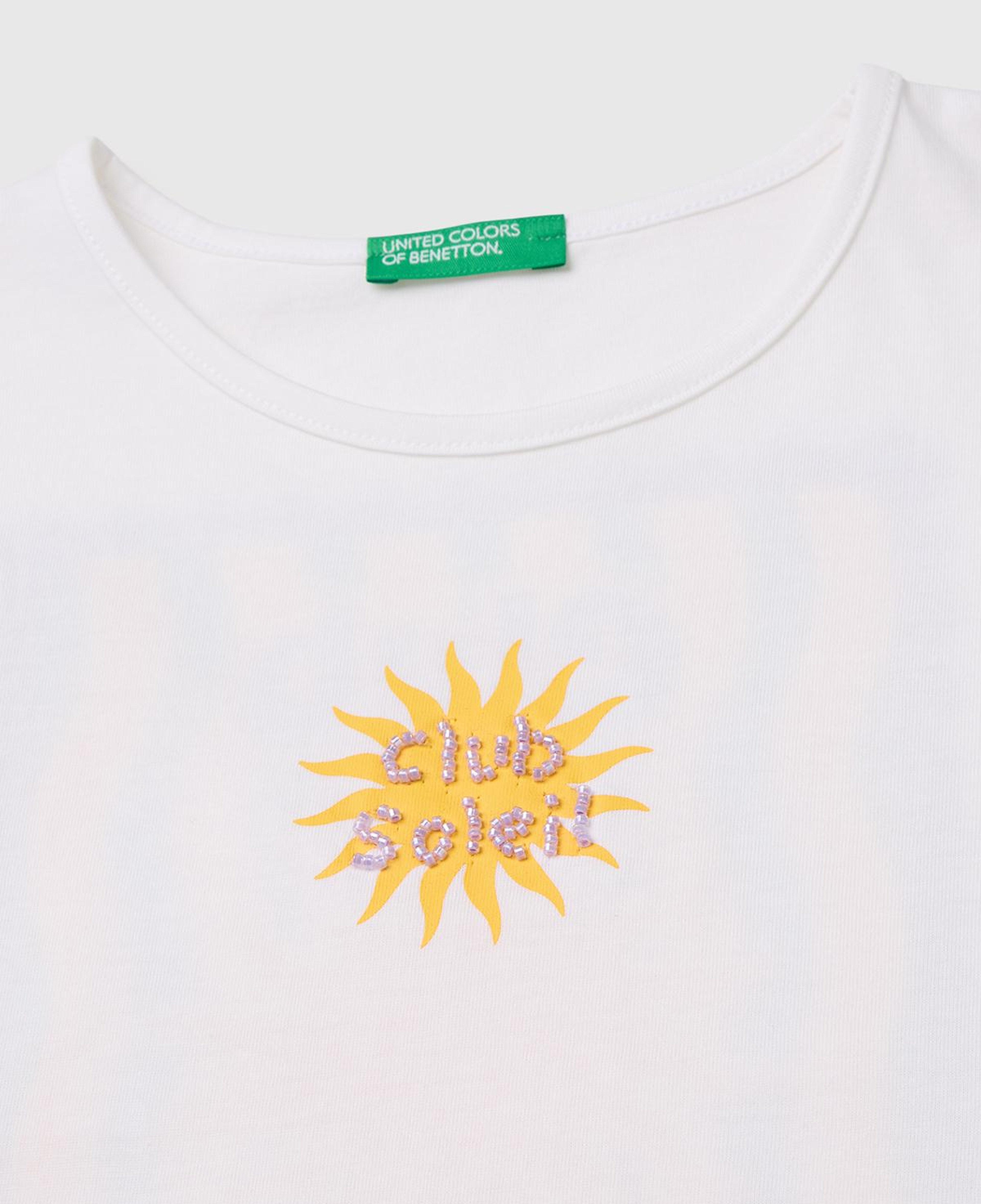 Kız Çocuk Beyaz Ön ve Arka Baskı Detaylı Geniş Yaka T-Shirt