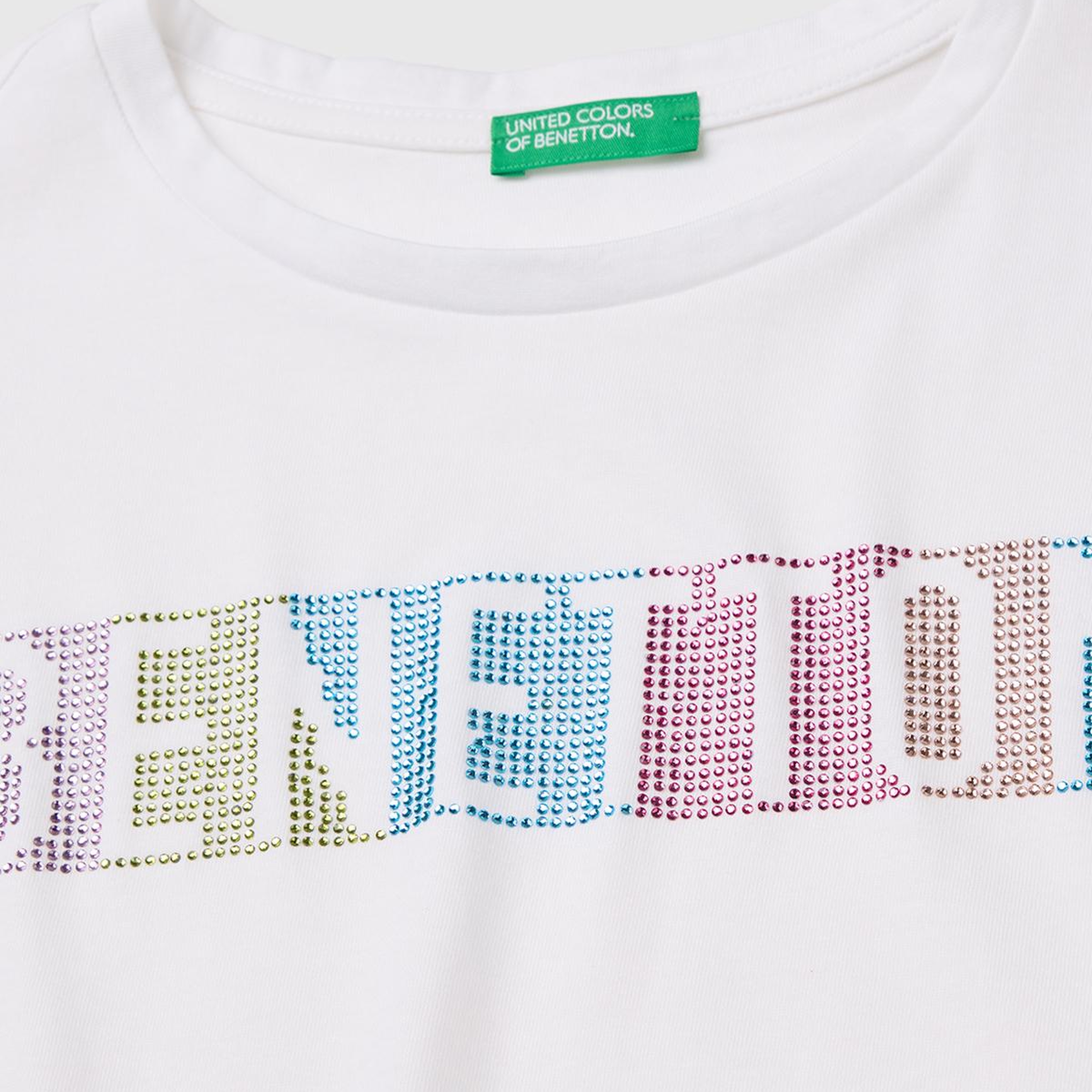 Kız Çocuk Beyaz Renkli Taş Detaylı Bisiklet Yaka T-Shirt