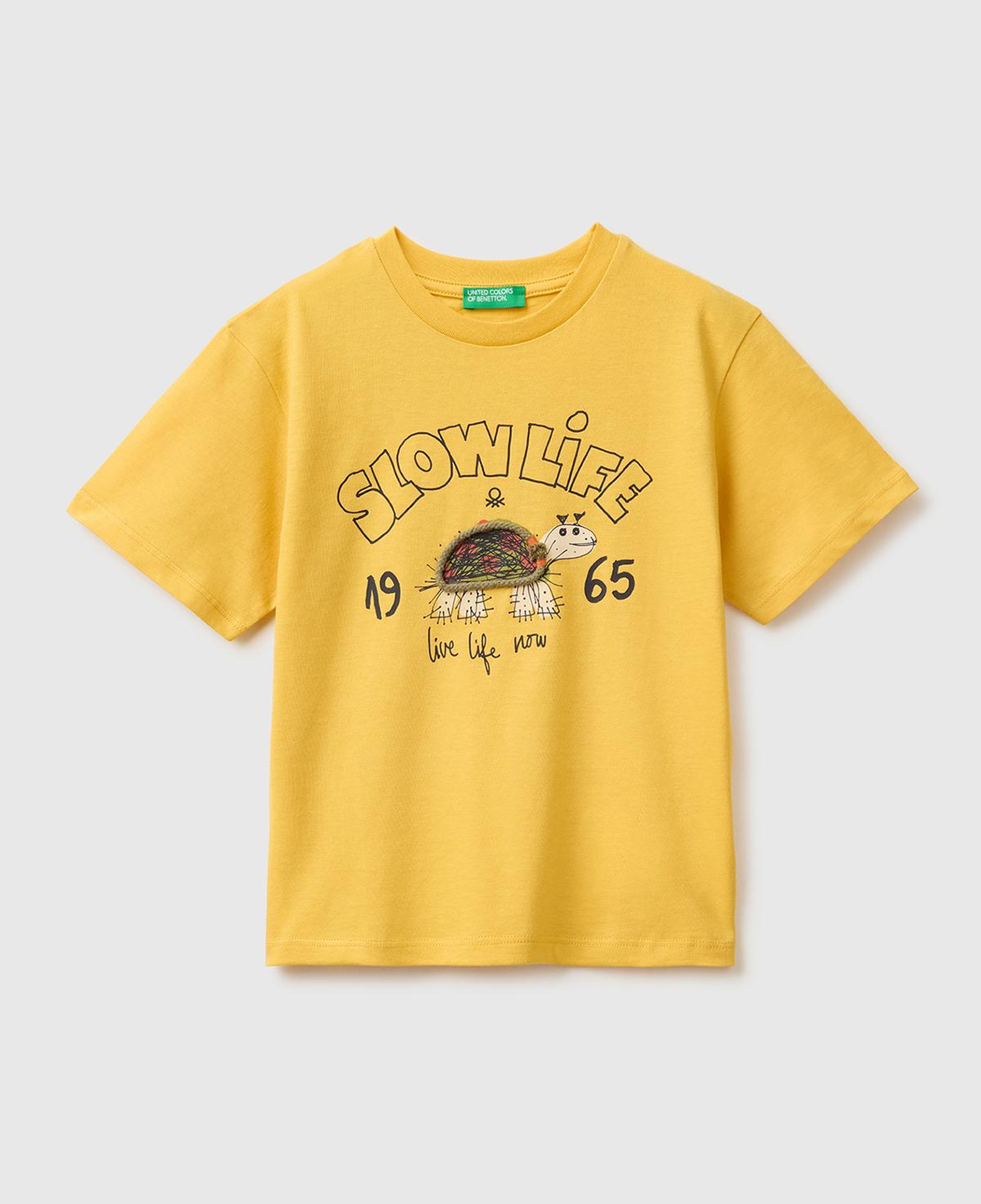 Erkek Çocuk Hardal Sarısı Baskı ve Aplike Detaylı Bisiklet Yaka T-Shirt